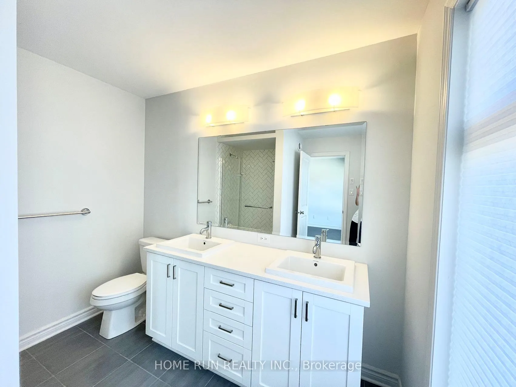 Photo 18 of 507 Borbridge Avenue, Ottawa, Riverside South/Gloucester Glen — HOMEH
