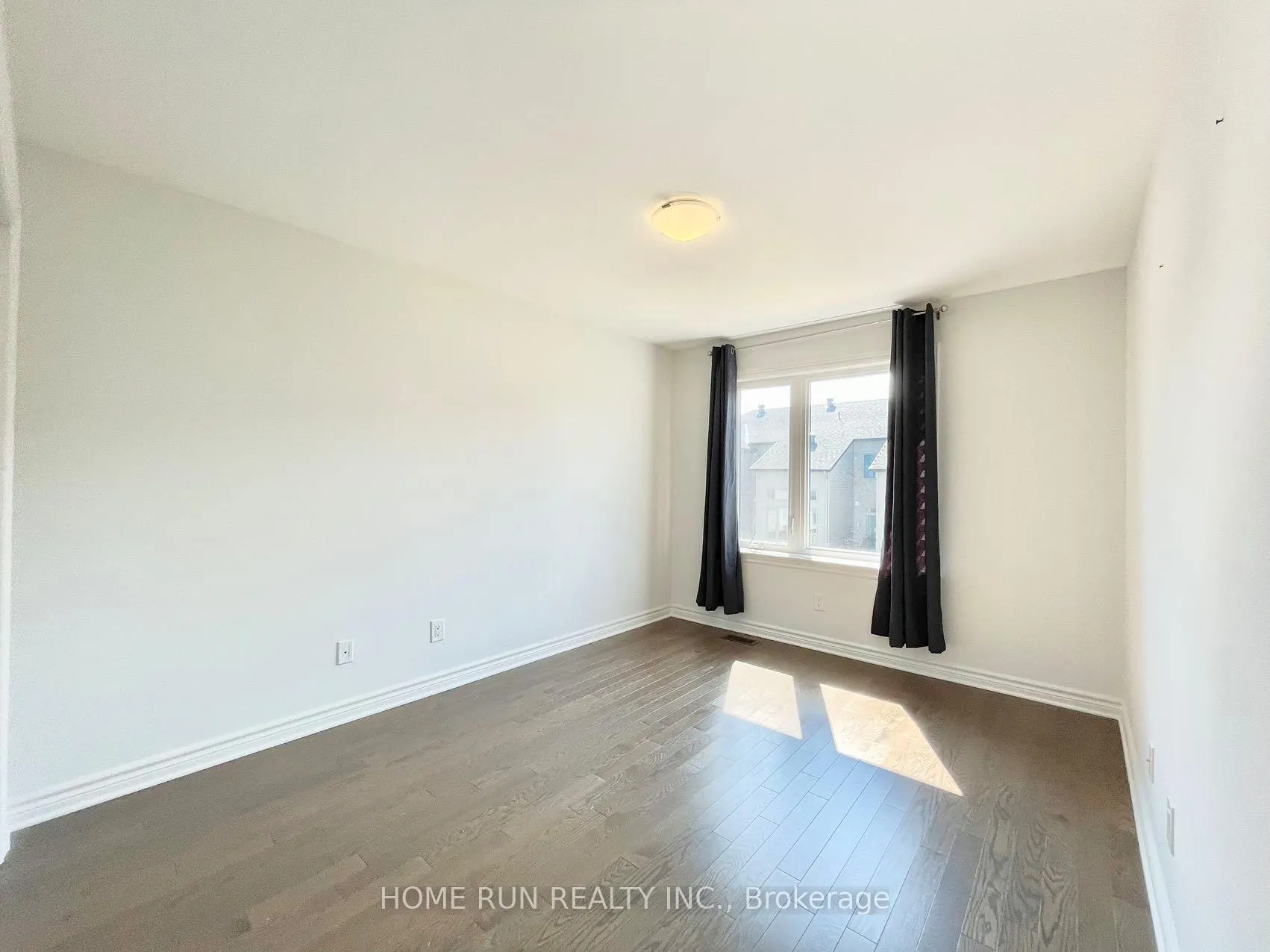 Photo 20 of 507 Borbridge Avenue, Ottawa, Riverside South/Gloucester Glen — HOMEH