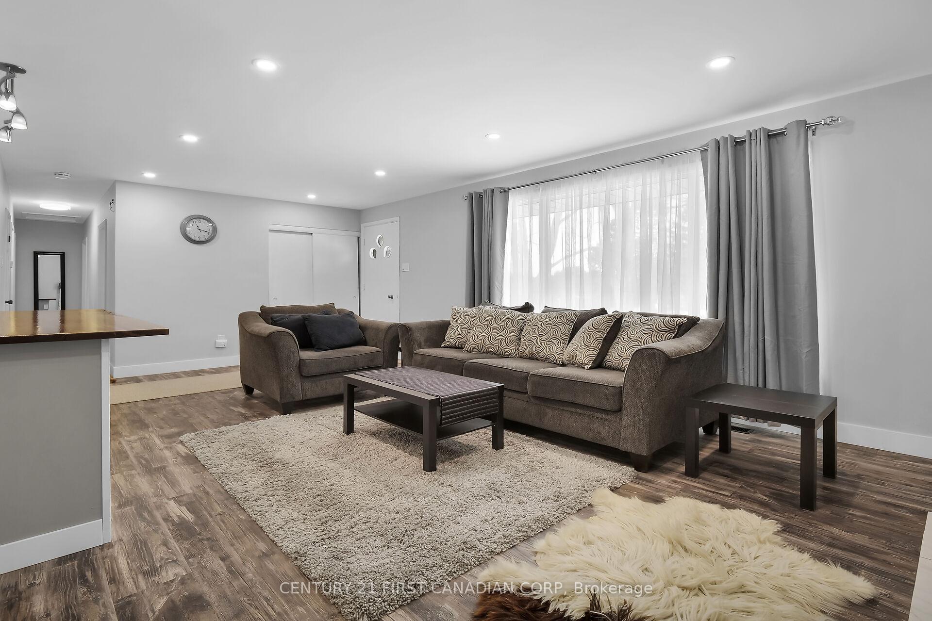 Photo 4 of 2735 Hamilton Road, Thames Centre, Rural Thames Centre — HOMEH