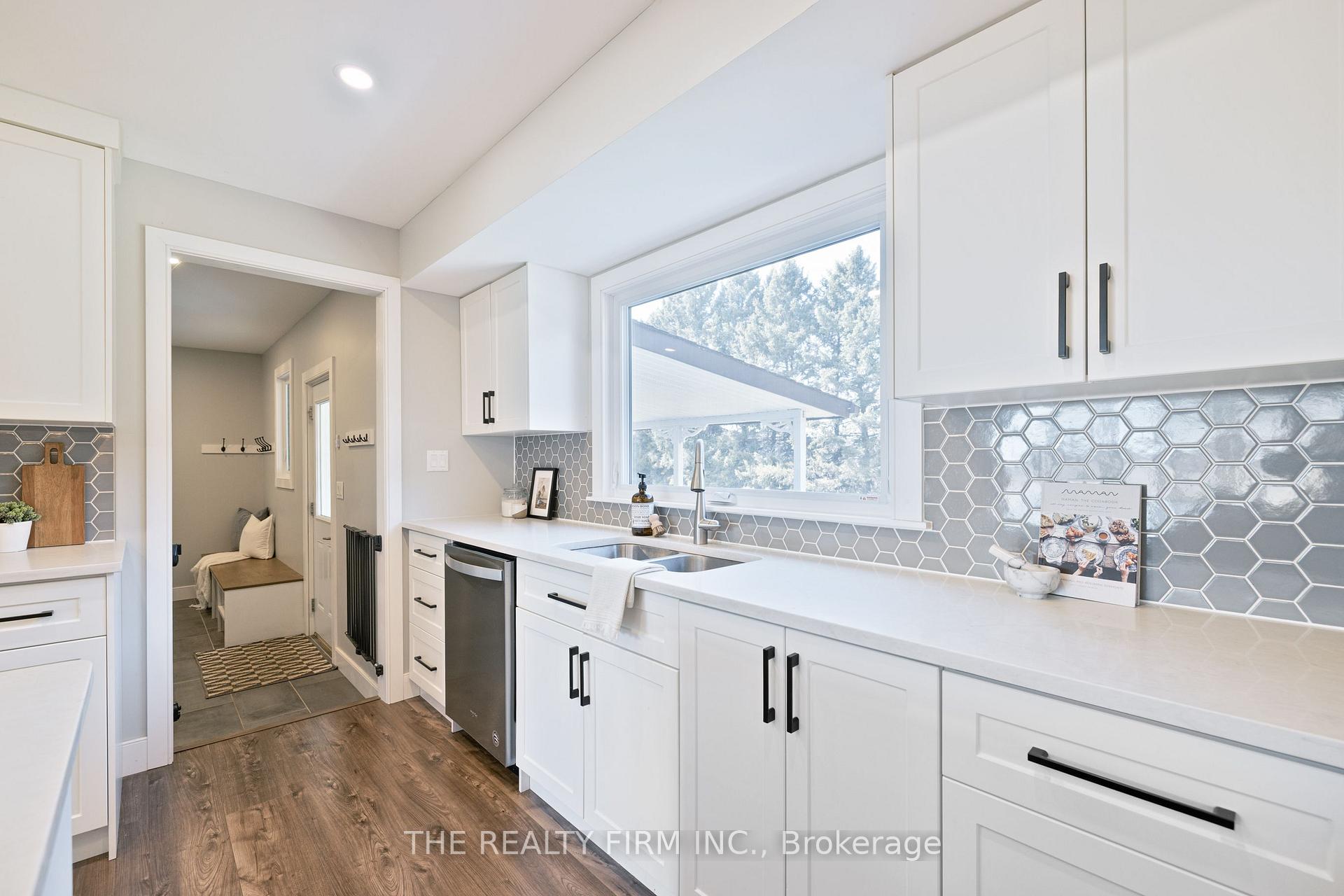 Photo 14 of 8178 Glendon Drive, Strathroy-Caradoc, Rural Strathroy-Caradoc — HOMEH
