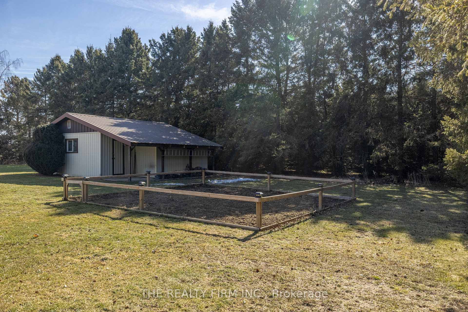 Photo 39 of 8178 Glendon Drive, Strathroy-Caradoc, Rural Strathroy-Caradoc — HOMEH