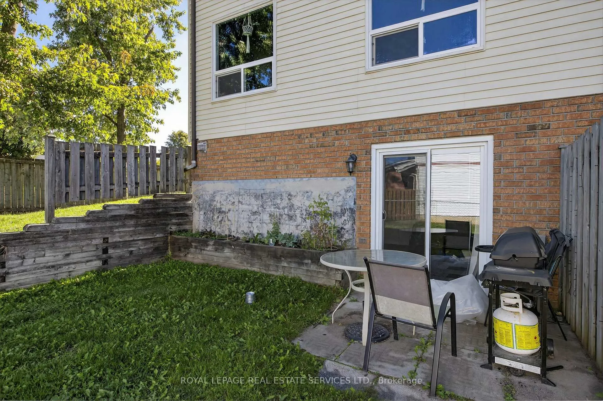 Photo 24 of Unit 308, 2650 Marsdale Drive, Peterborough, Ashburnham Ward 4 — HOMEH