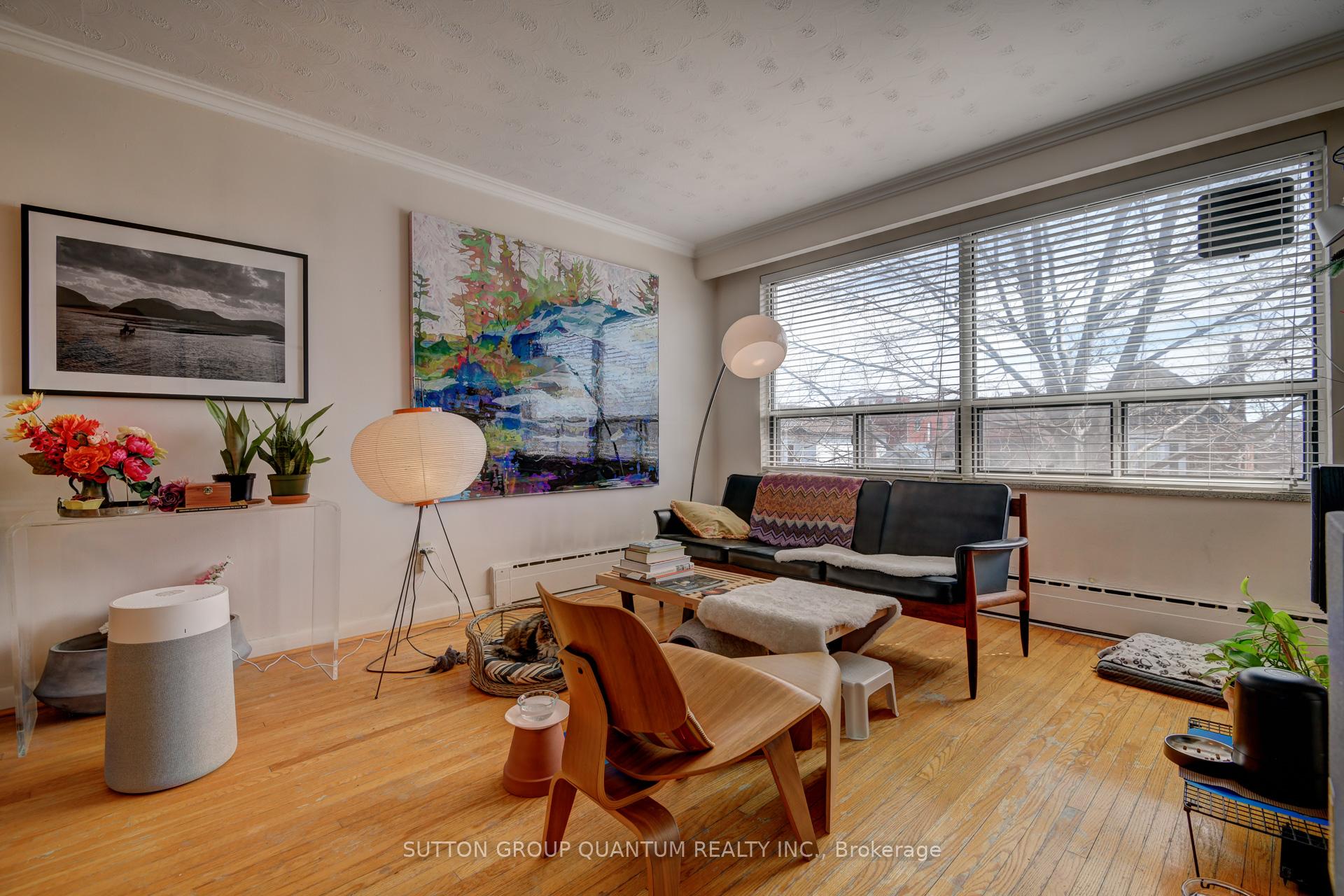 Photo 14 of 10 Hanson Road, Toronto, Oakwood Village — HOMEH