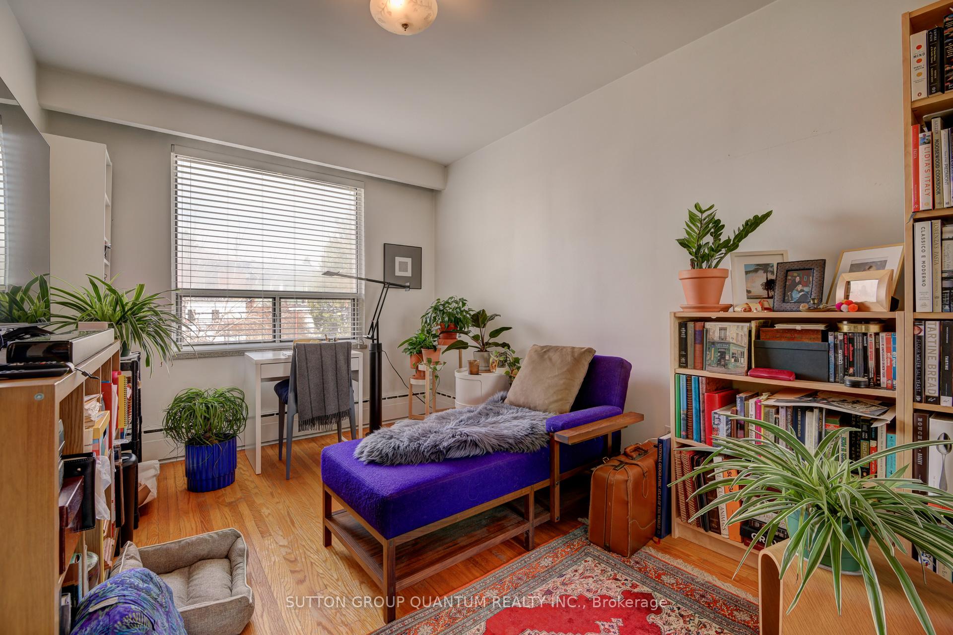 Photo 20 of 10 Hanson Road, Toronto, Oakwood Village — HOMEH