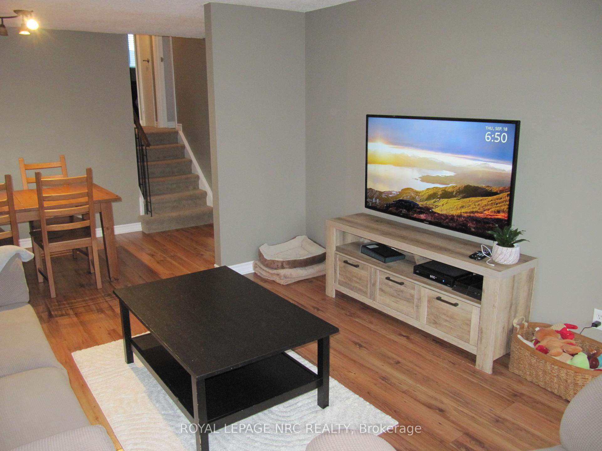 Photo 4 of 133 Keefer Road, Thorold, Confederation Heights — HOMEH