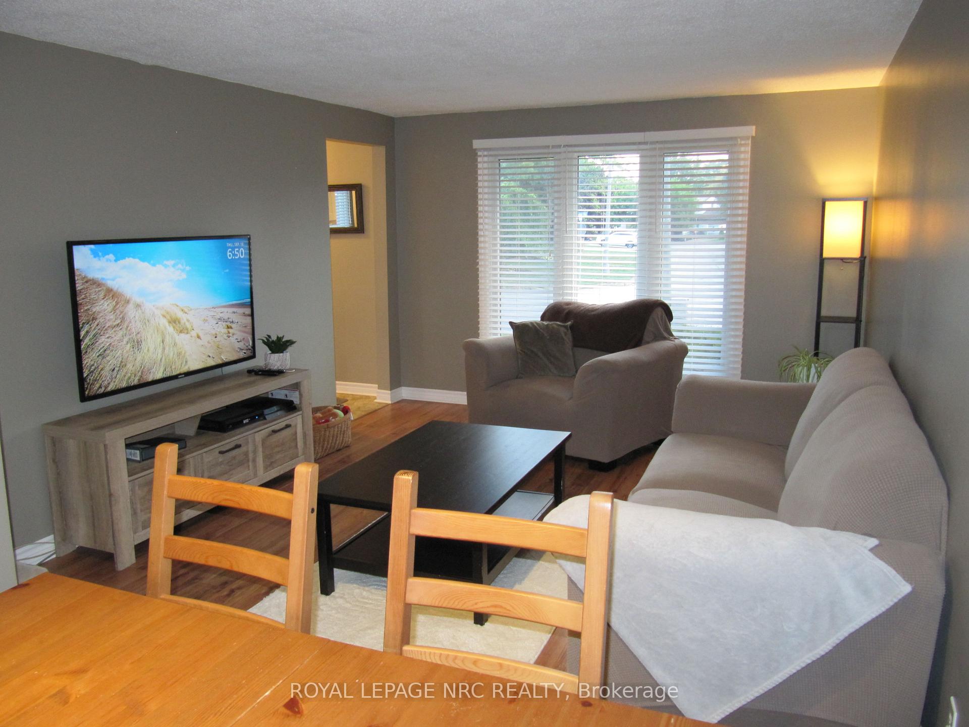 Photo 5 of 133 Keefer Road, Thorold, Confederation Heights — HOMEH