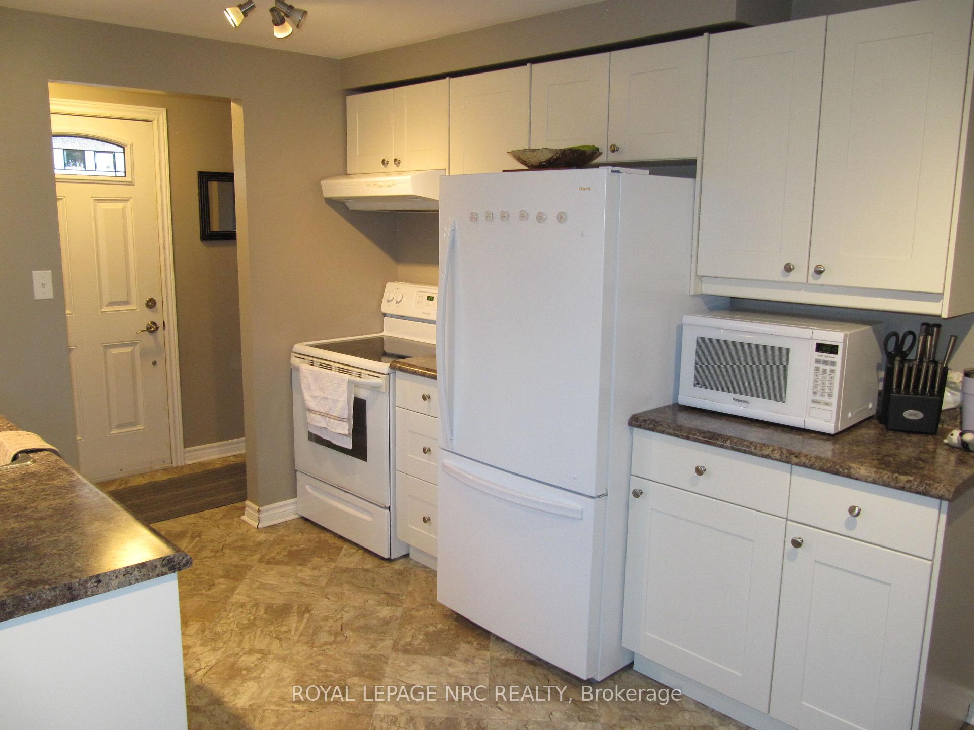 Photo 7 of 133 Keefer Road, Thorold, Confederation Heights — HOMEH