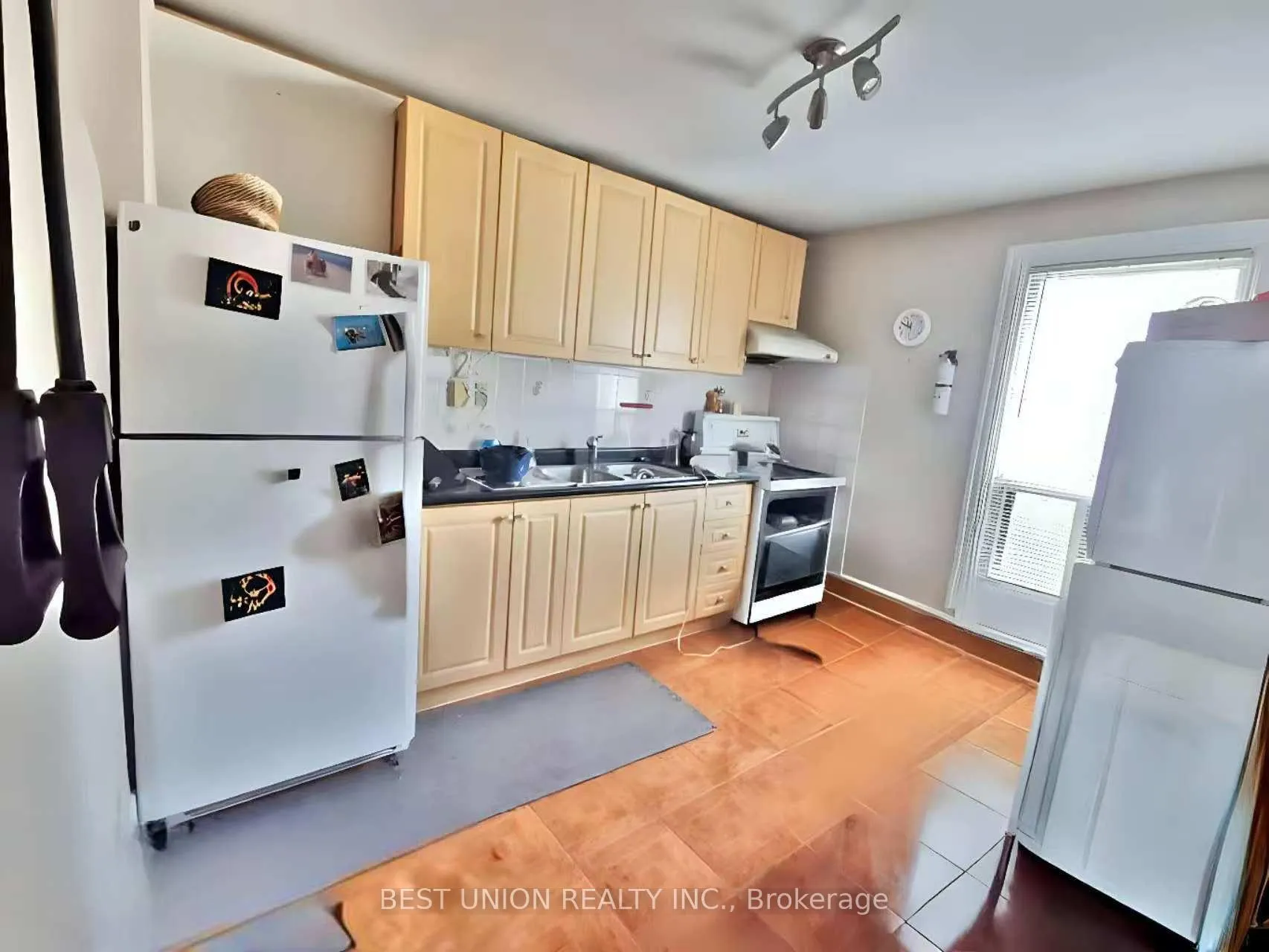 Photo 7 of Unit Upper, 108 Jones Avenue, Toronto, South Riverdale — HOMEH