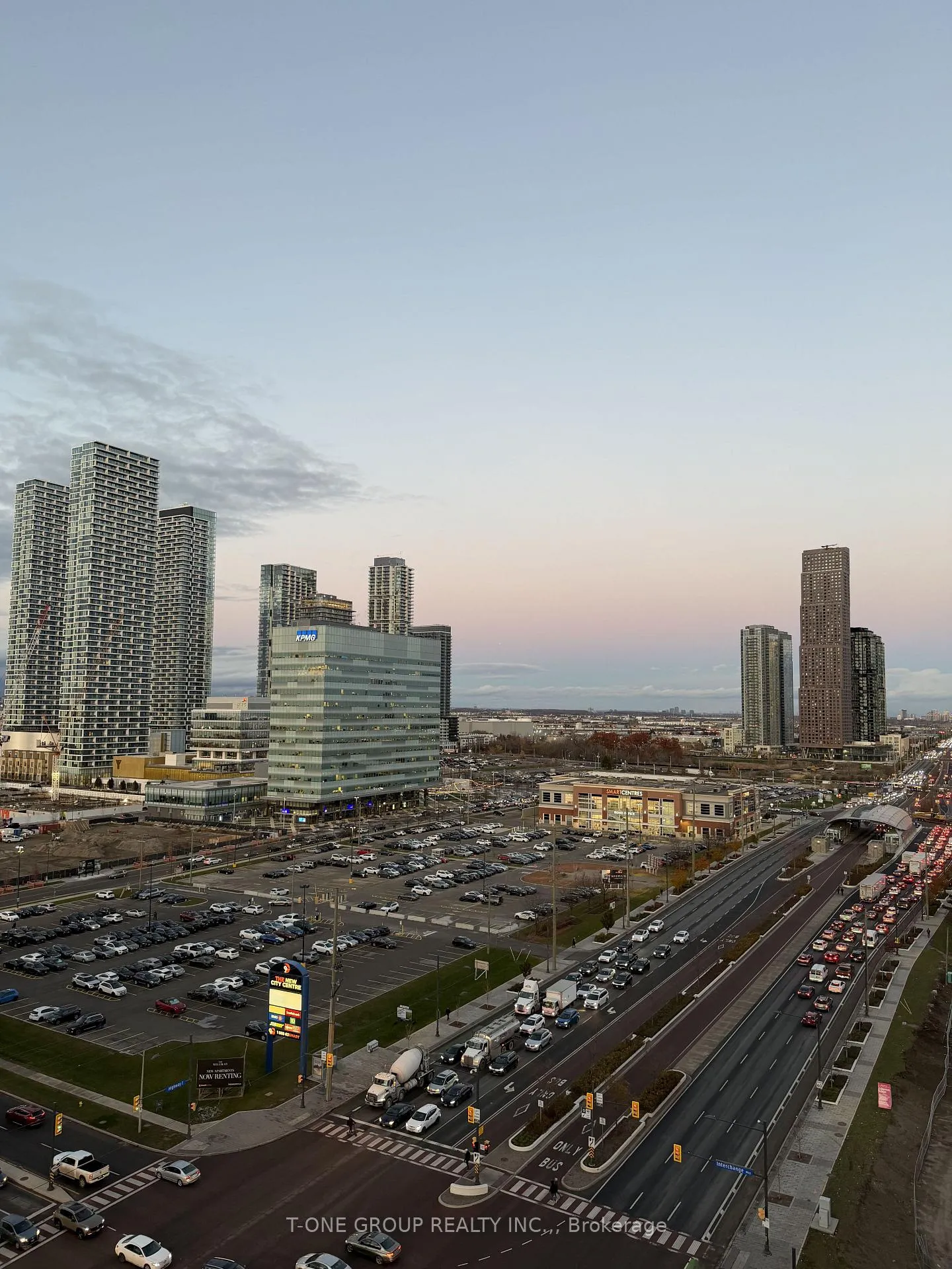Photo 14 of Unit 1606, 8 Interchange Way, Vaughan, Vaughan Corporate Centre — HOMEH