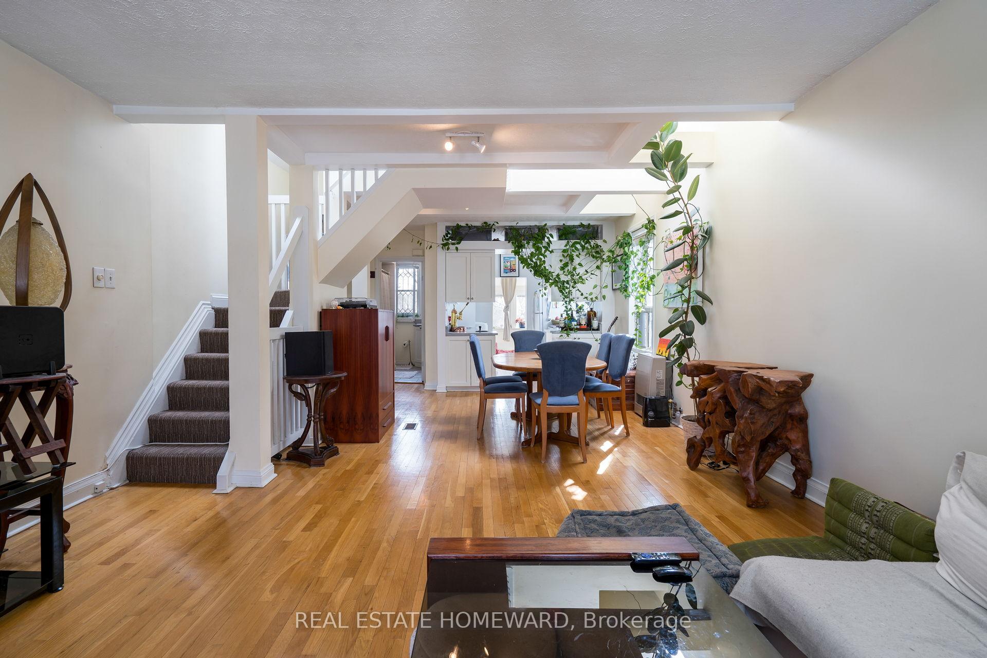 Photo 32 of 125 Boultbee Avenue, Toronto, Blake-Jones — HOMEH