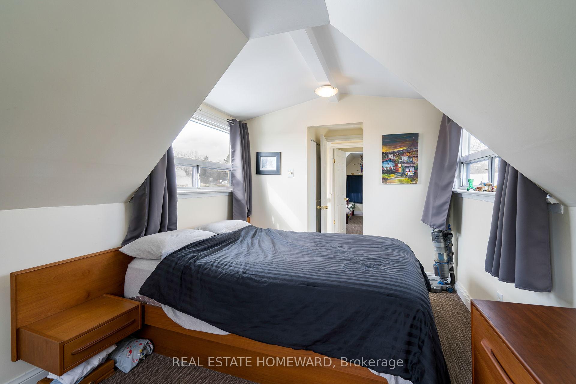 Photo 43 of 125 Boultbee Avenue, Toronto, Blake-Jones — HOMEH