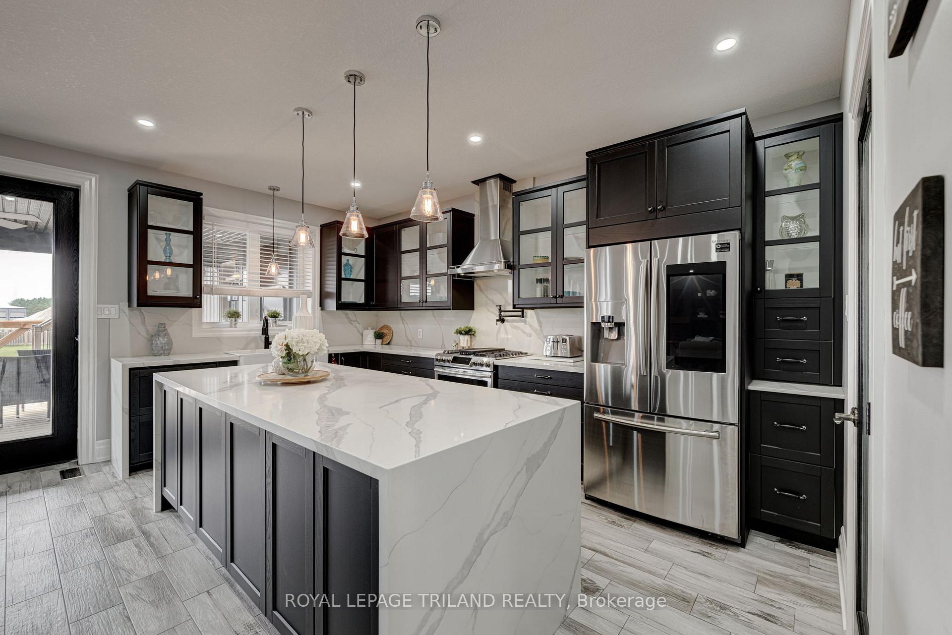 Photo 14 of 22345 Allen Road, Strathroy-Caradoc, Rural Strathroy-Caradoc — HOMEH