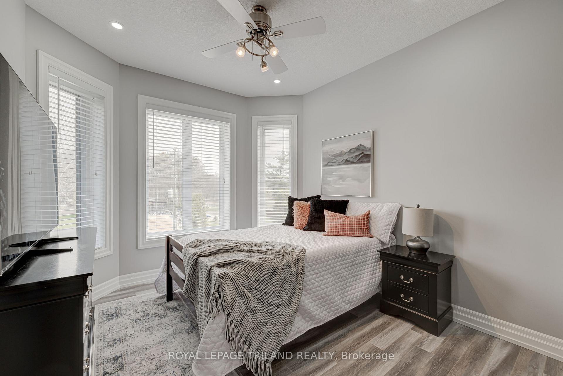 Photo 24 of 22345 Allen Road, Strathroy-Caradoc, Rural Strathroy-Caradoc — HOMEH