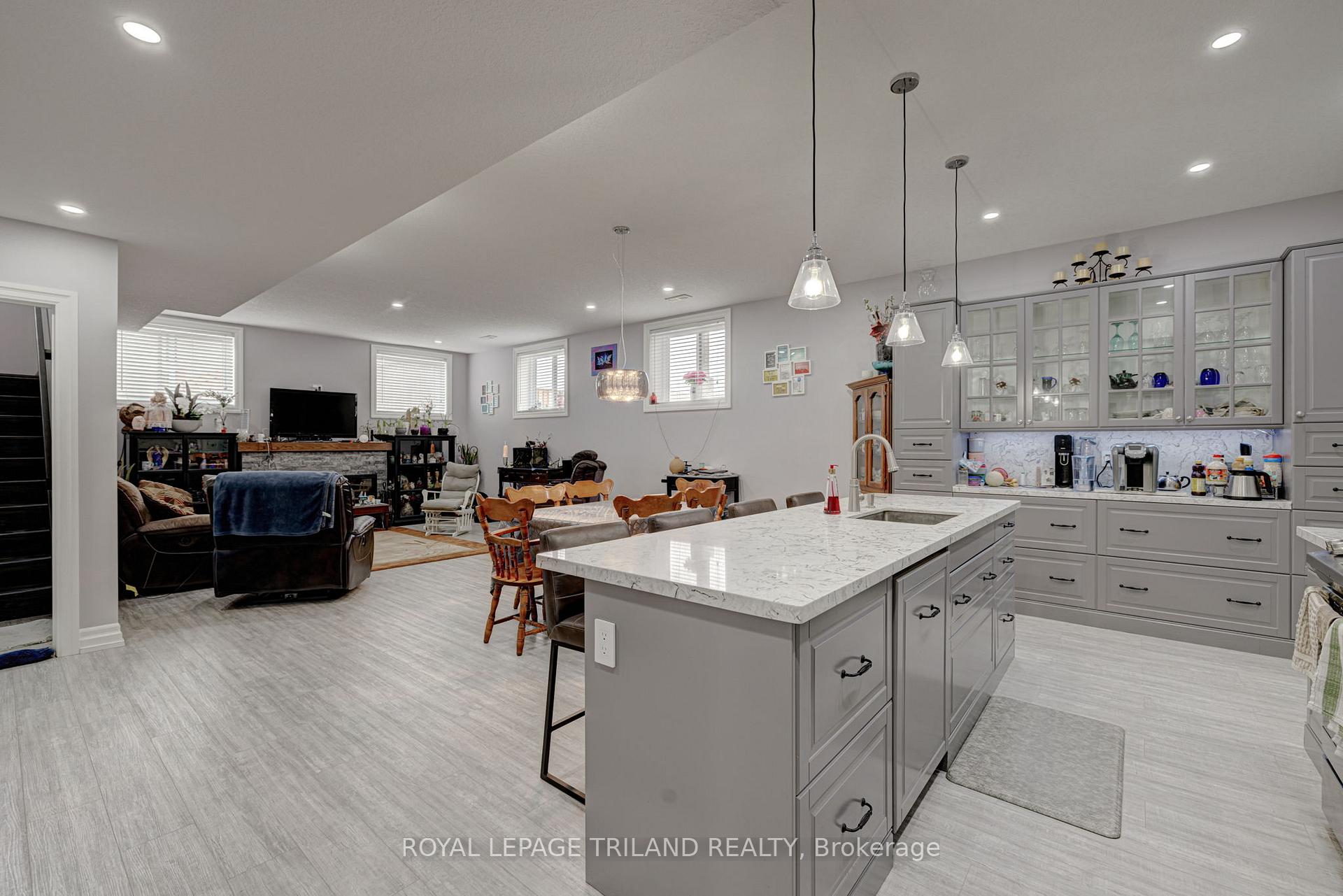 Photo 34 of 22345 Allen Road, Strathroy-Caradoc, Rural Strathroy-Caradoc — HOMEH