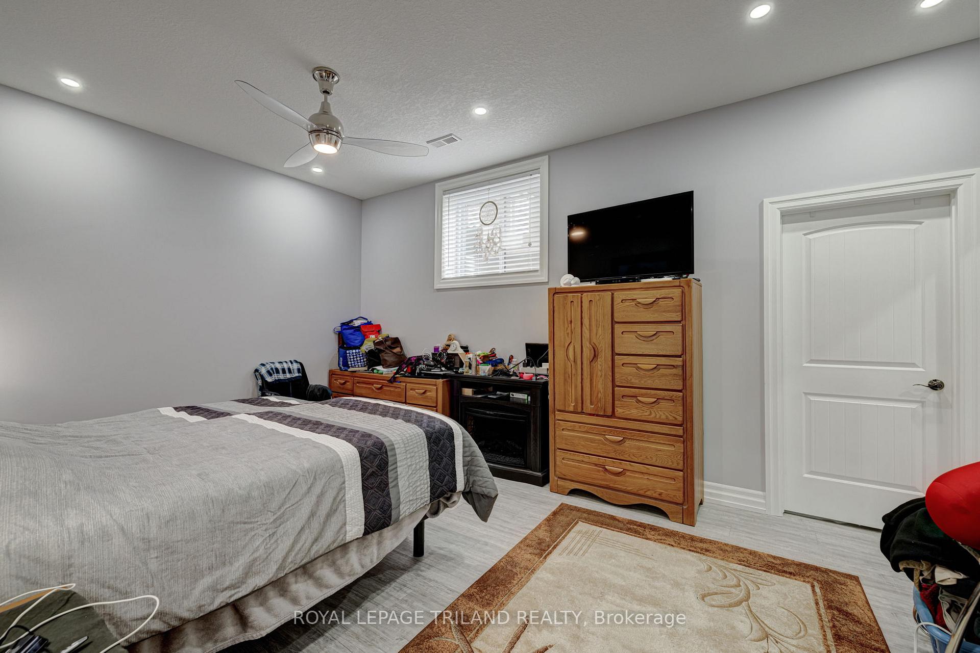 Photo 36 of 22345 Allen Road, Strathroy-Caradoc, Rural Strathroy-Caradoc — HOMEH