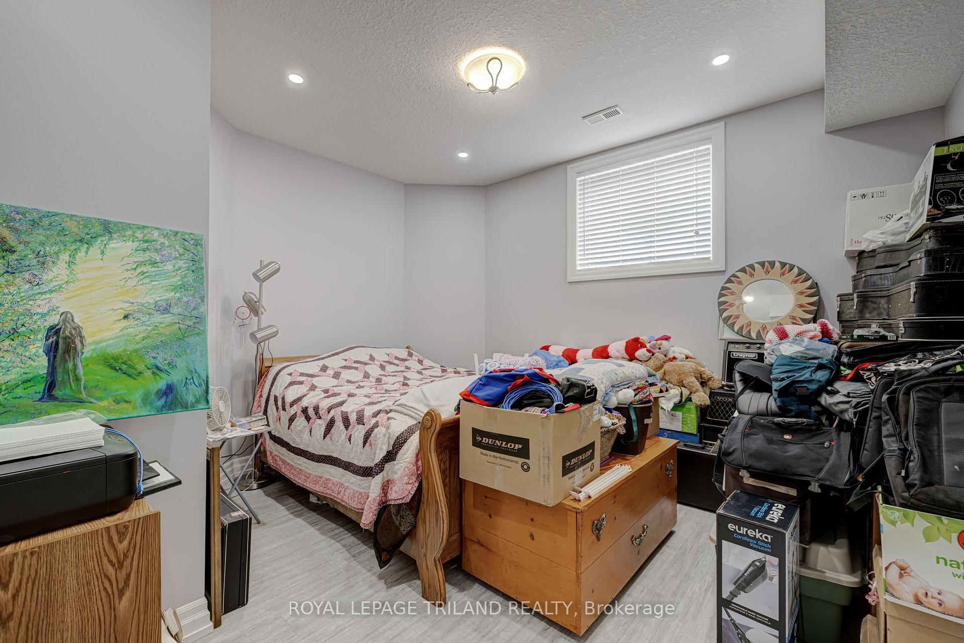 Photo 39 of 22345 Allen Road, Strathroy-Caradoc, Rural Strathroy-Caradoc — HOMEH