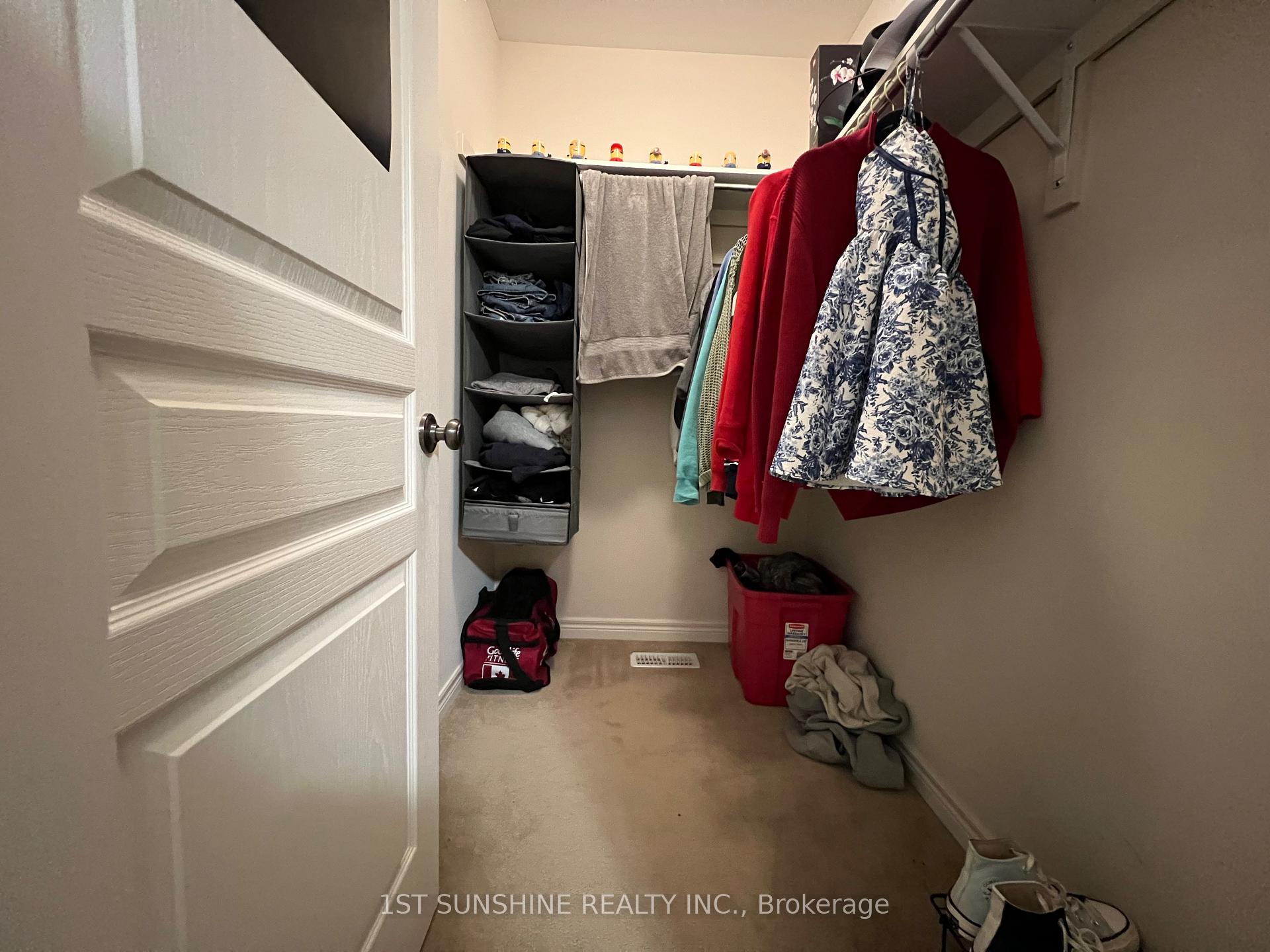 Photo 3 of Unit Upper, 56 Tuliptree Road, Thorold, Confederation Heights — HOMEH