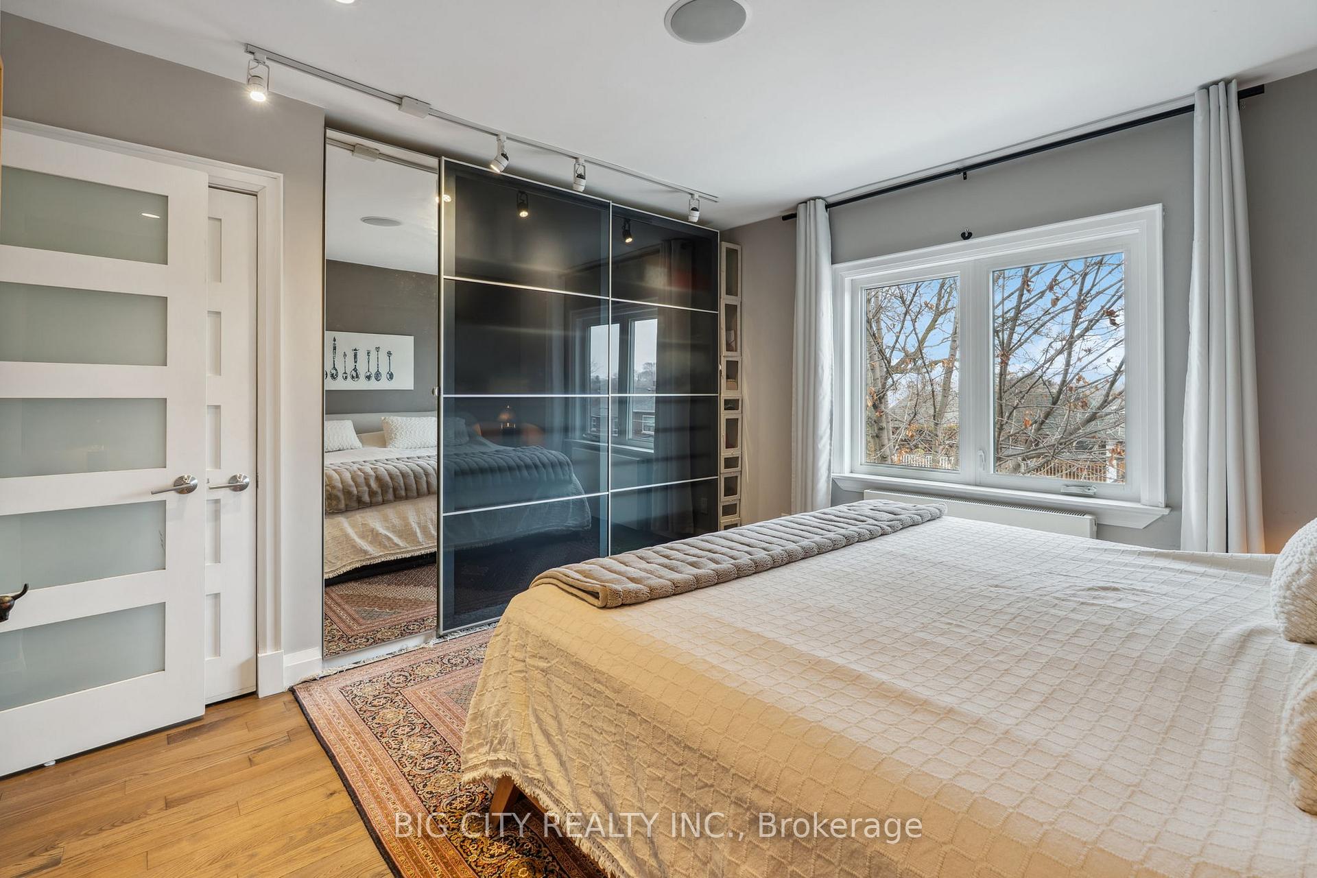 Photo 14 of 114 Robina Avenue W, Toronto, Oakwood Village — HOMEH