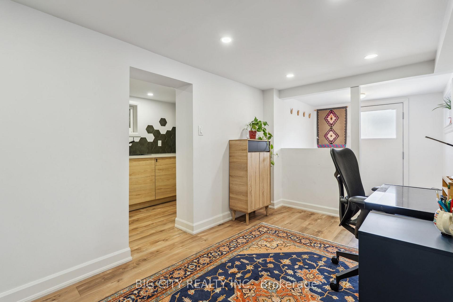 Photo 29 of 114 Robina Avenue W, Toronto, Oakwood Village — HOMEH