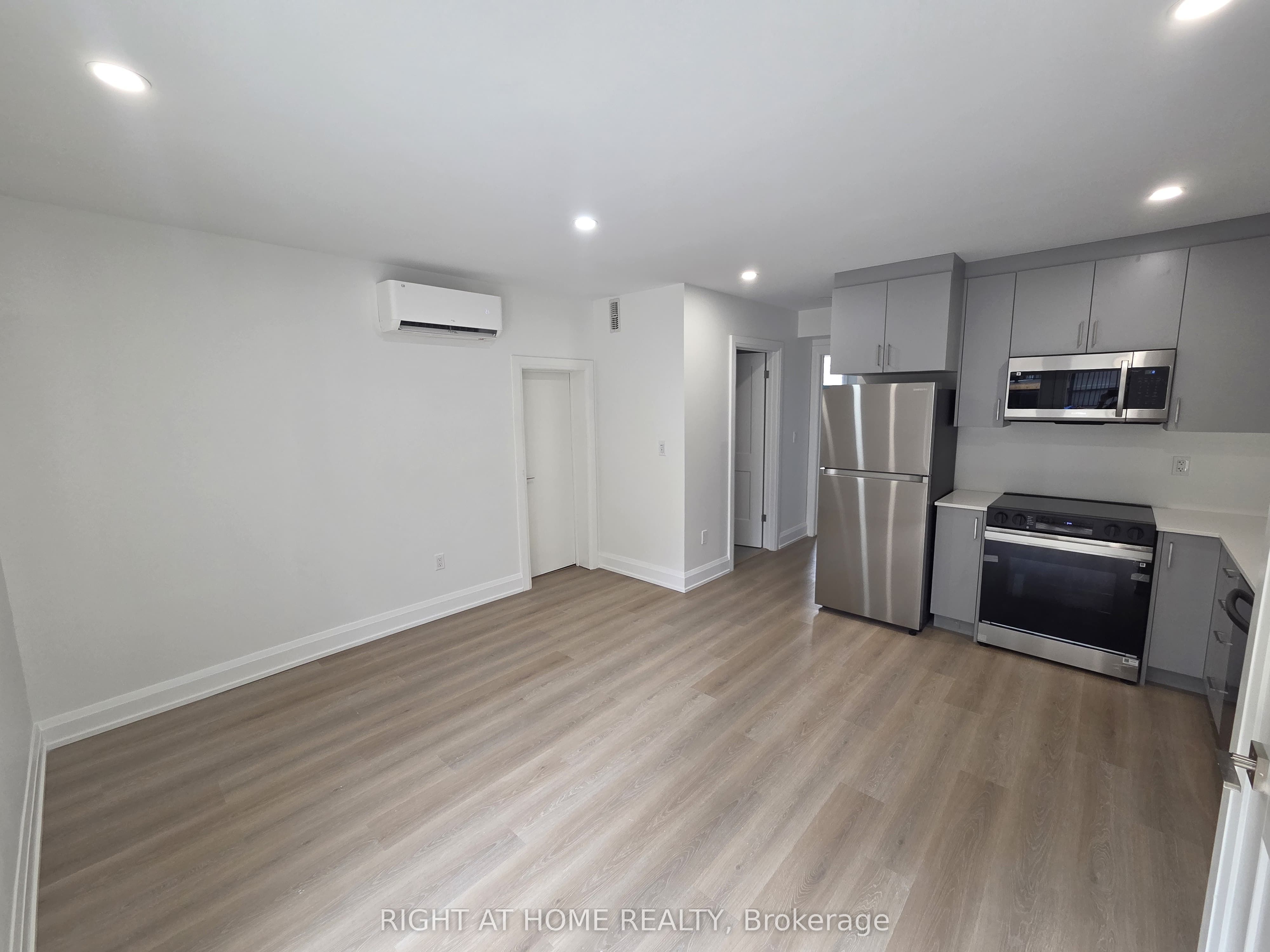 Photo 2 of Unit LGS, 696 Winona Drive, Toronto, Oakwood Village — HOMEH