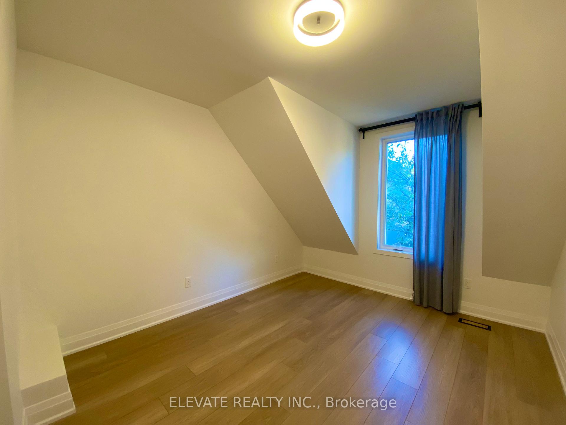 Photo 13 of 202 Glebemount Avenue, Toronto, Danforth Village-East York — HOMEH