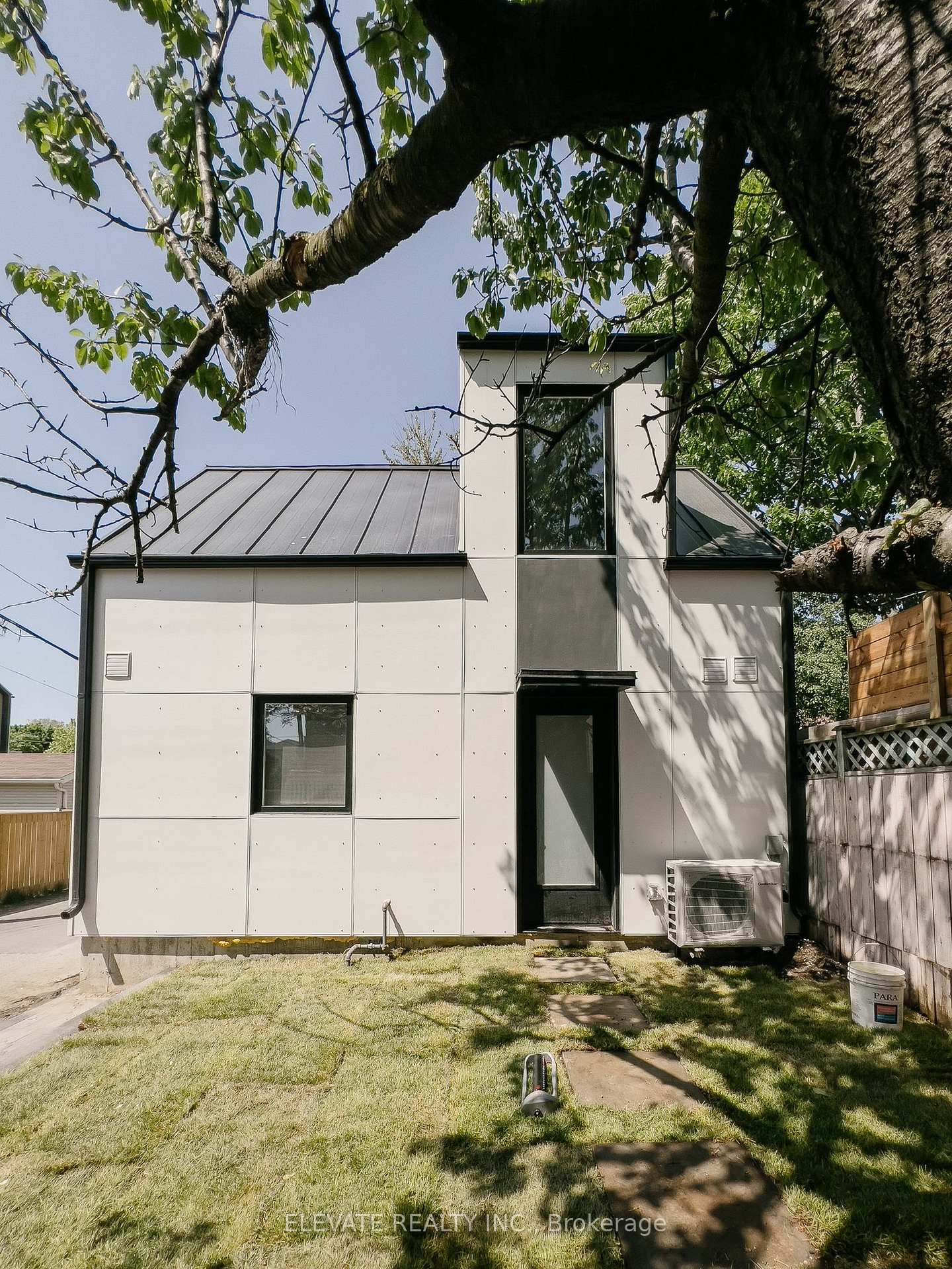 Photo 15 of 202 Glebemount Avenue, Toronto, Danforth Village-East York — HOMEH
