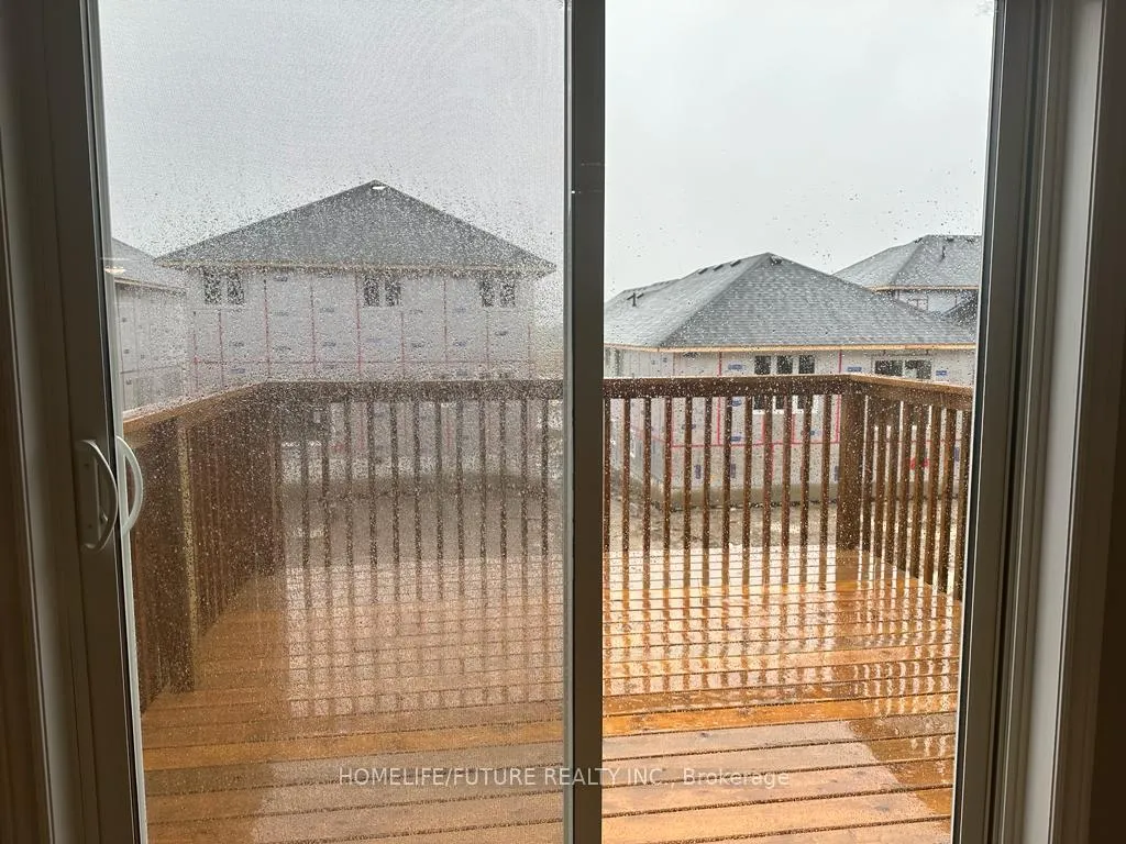 Photo 13 of 507 Clayton Avenue, Peterborough, Monaghan Ward 2 — HOMEH