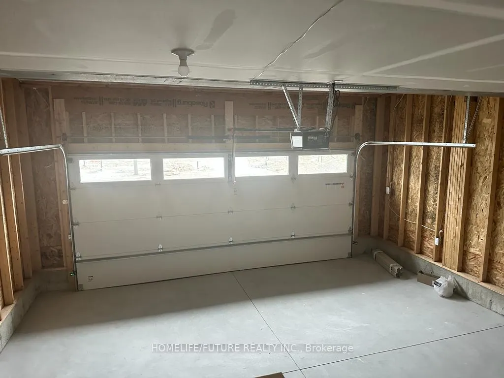 Photo 35 of 507 Clayton Avenue, Peterborough, Monaghan Ward 2 — HOMEH