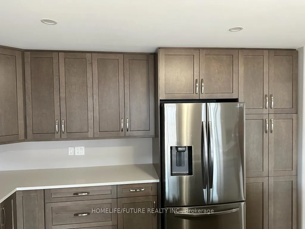 Photo 41 of 507 Clayton Avenue, Peterborough, Monaghan Ward 2 — HOMEH