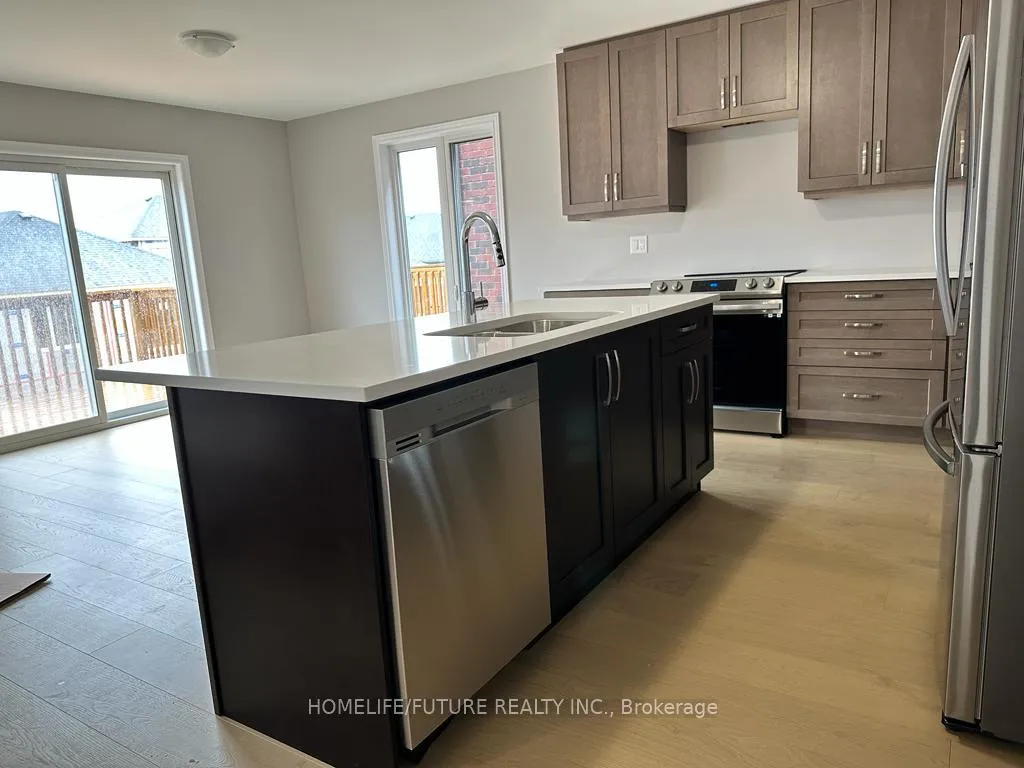 Photo 47 of 507 Clayton Avenue, Peterborough, Monaghan Ward 2 — HOMEH