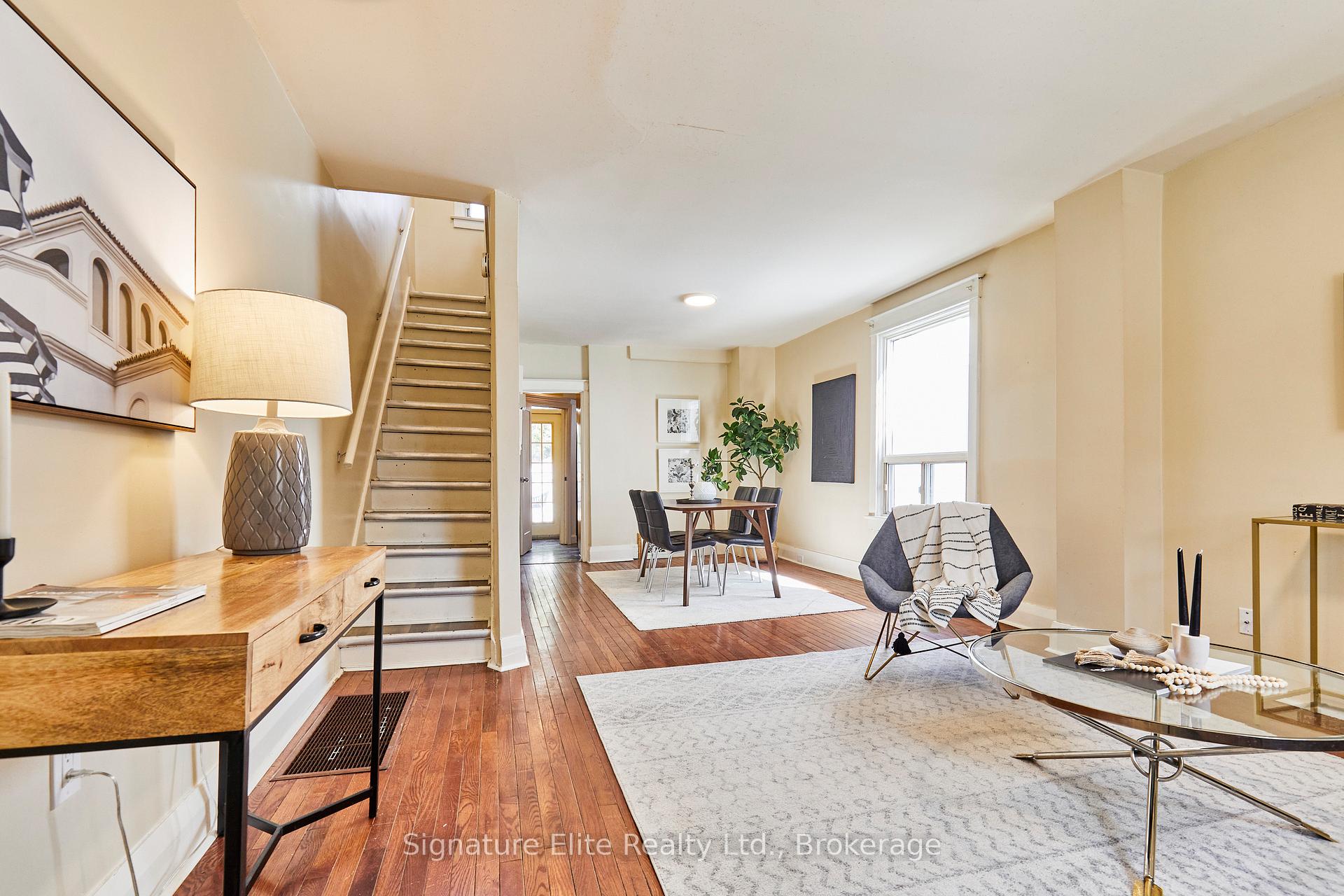 Photo 6 of 808 Sammon Avenue, Toronto, Danforth Village-East York — HOMEH