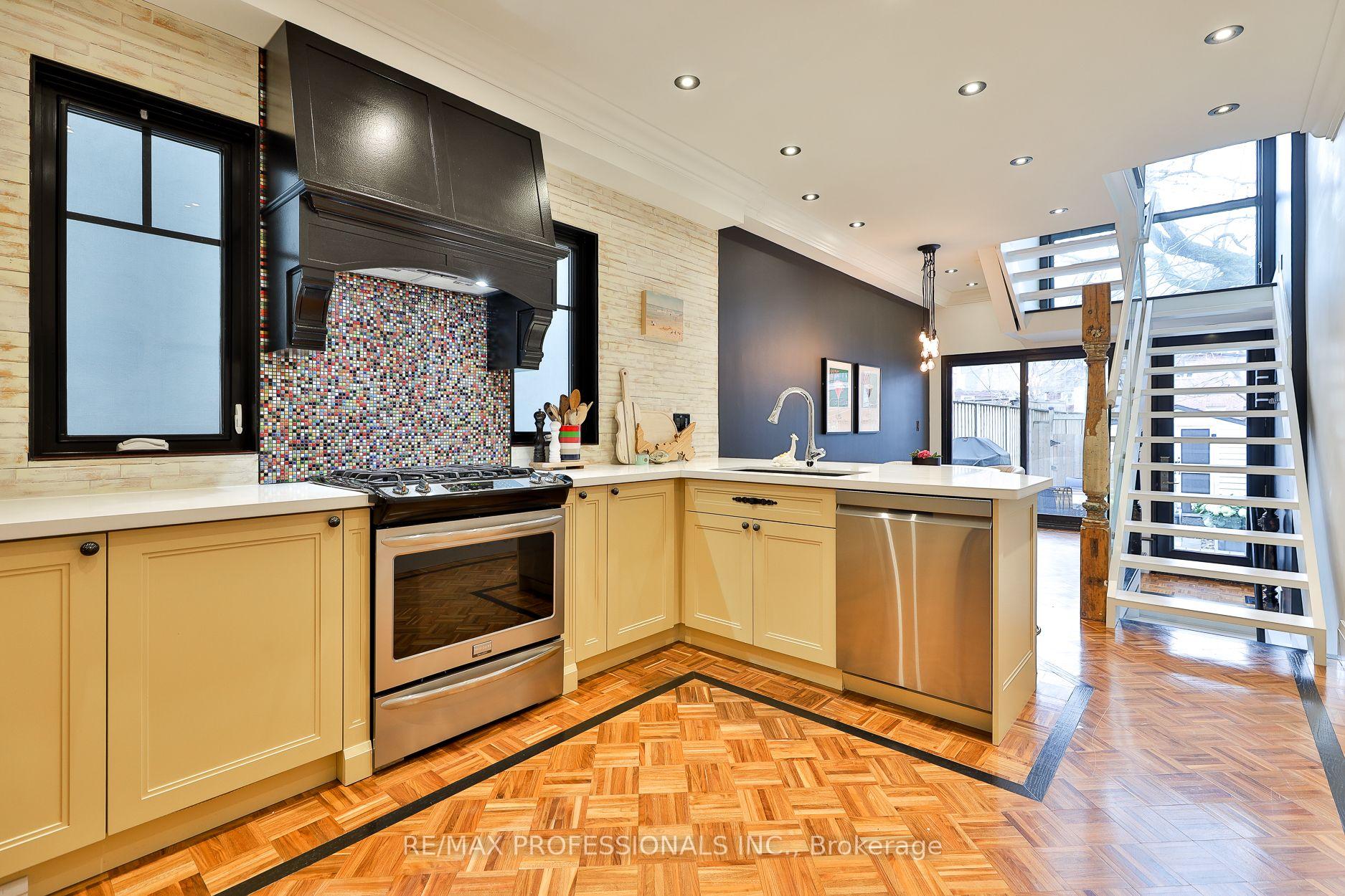 Photo 9 of 120 Morse Street, Toronto, South Riverdale — HOMEH