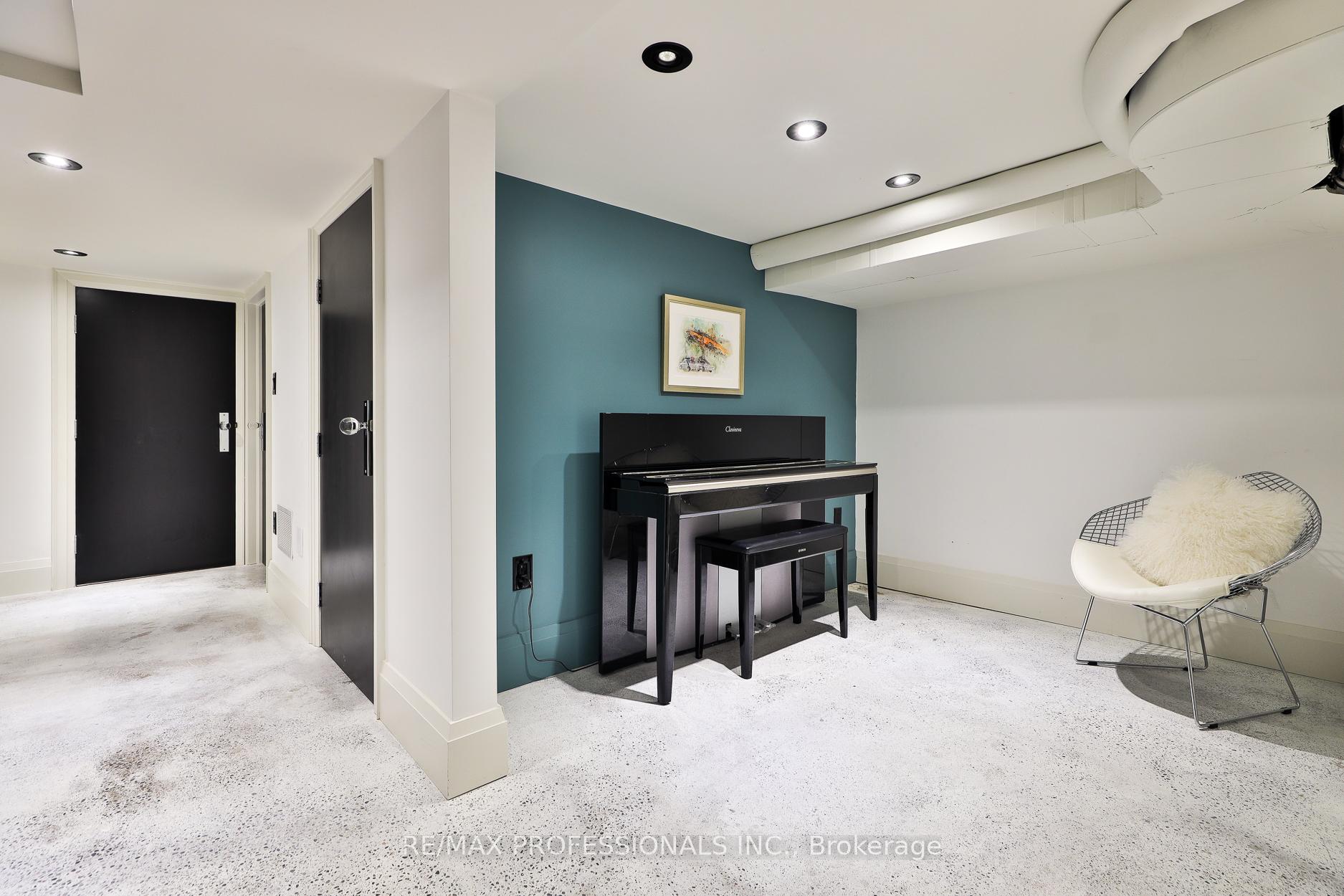 Photo 36 of 120 Morse Street, Toronto, South Riverdale — HOMEH