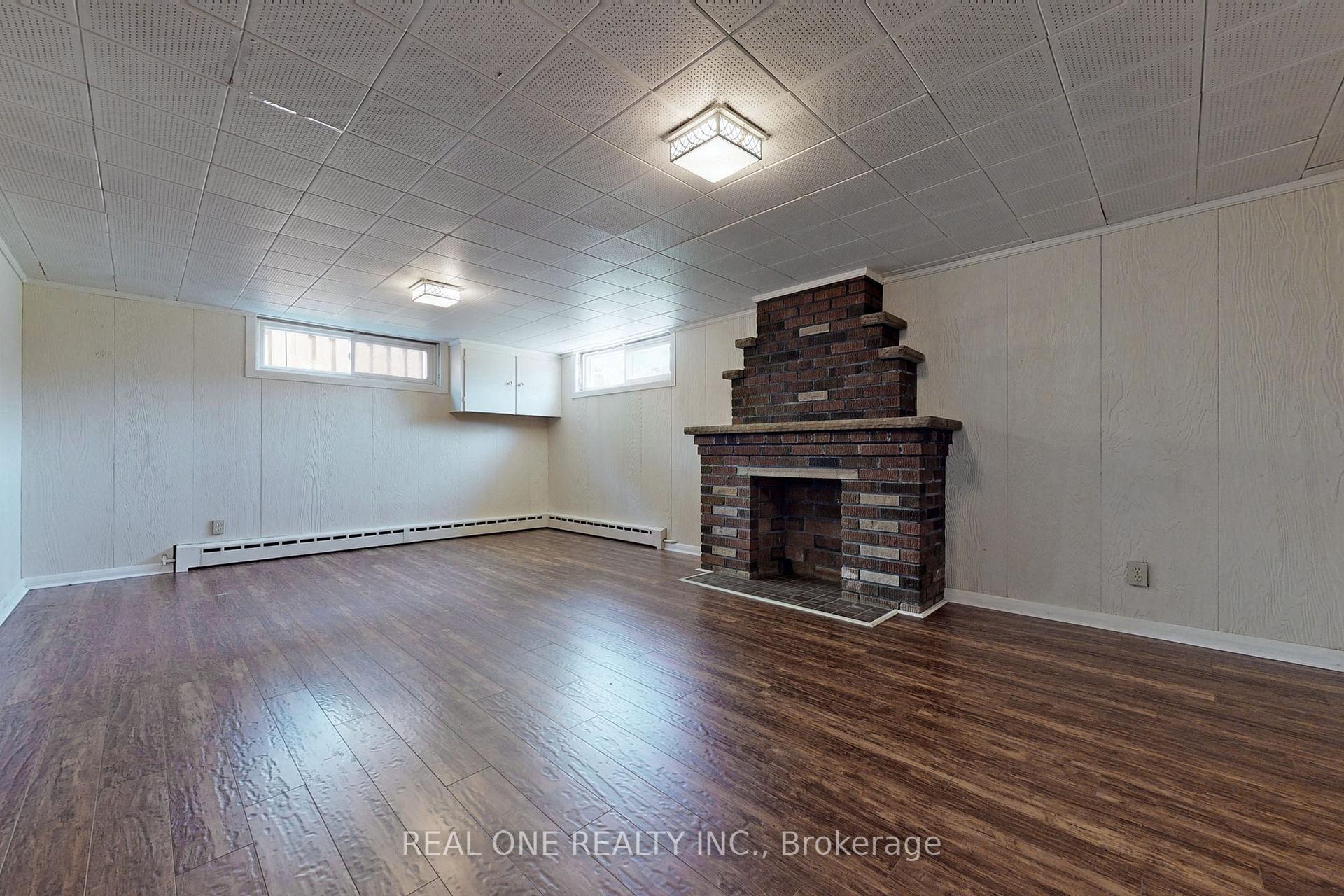 Photo 24 of 25 Beacham Crescent, Scarborough, Tam O'Shanter-Sullivan — HOMEH