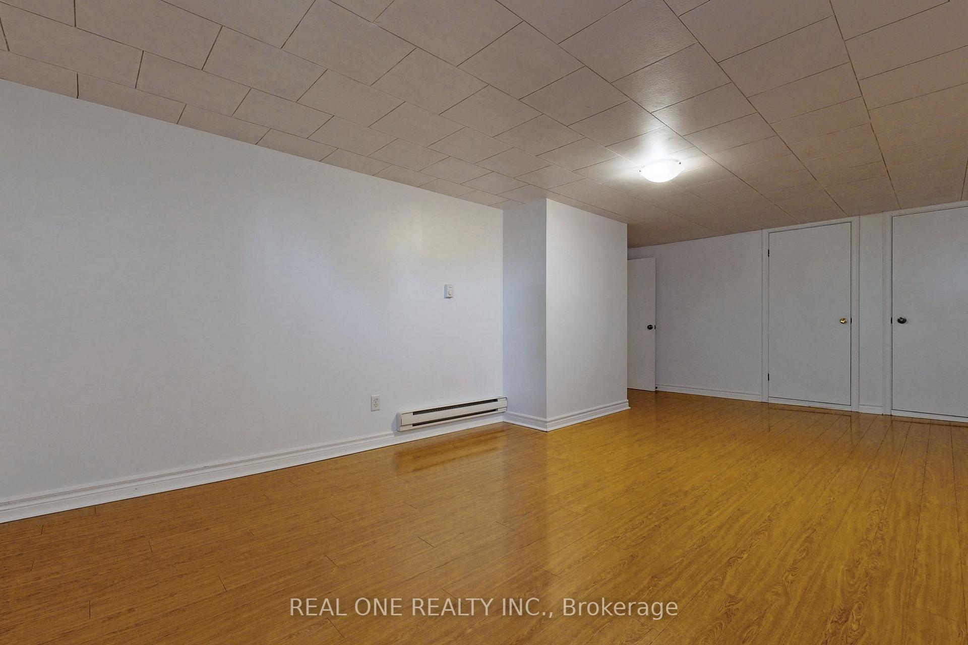 Photo 30 of 25 Beacham Crescent, Scarborough, Tam O'Shanter-Sullivan — HOMEH