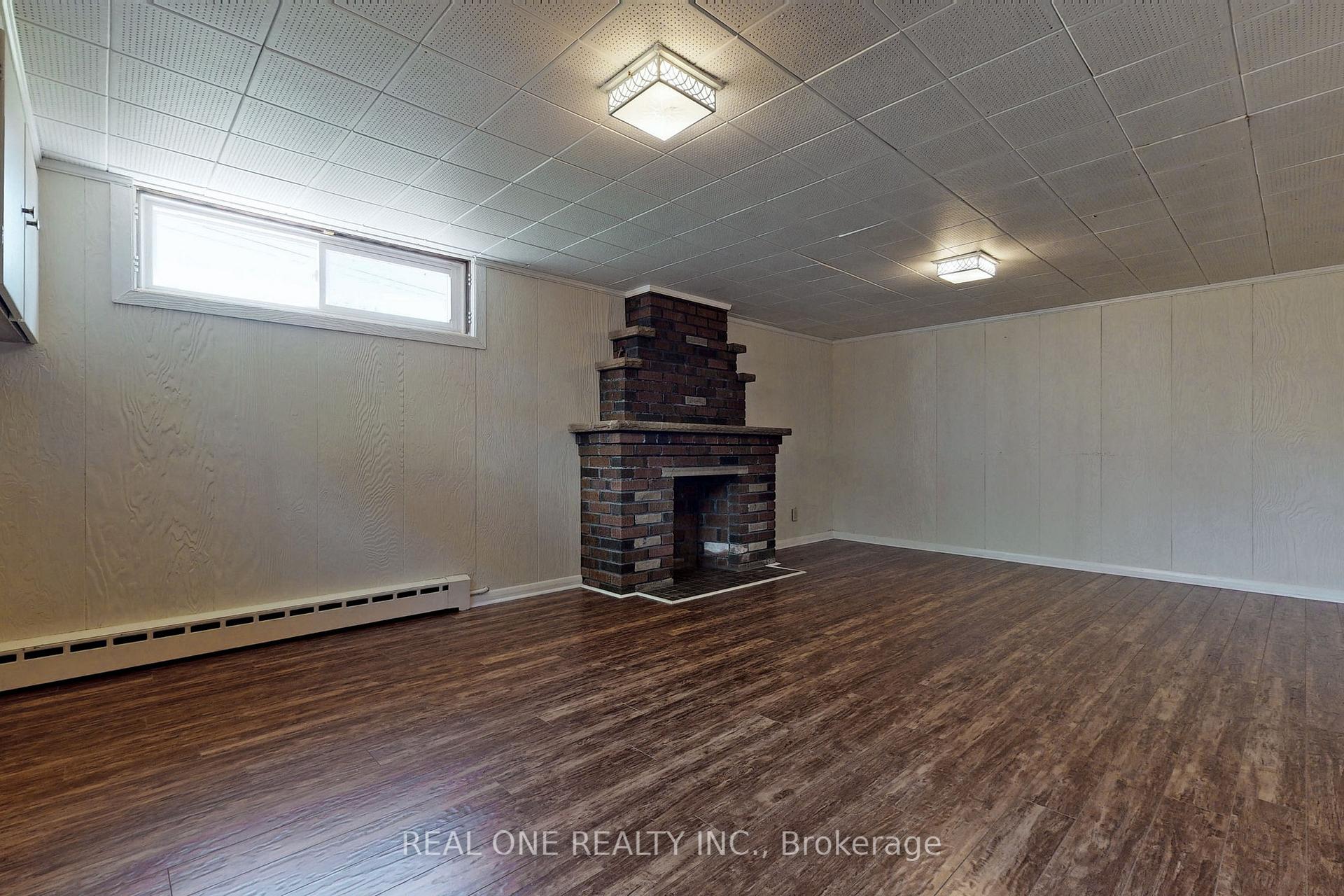 Photo 36 of 25 Beacham Crescent, Scarborough, Tam O'Shanter-Sullivan — HOMEH