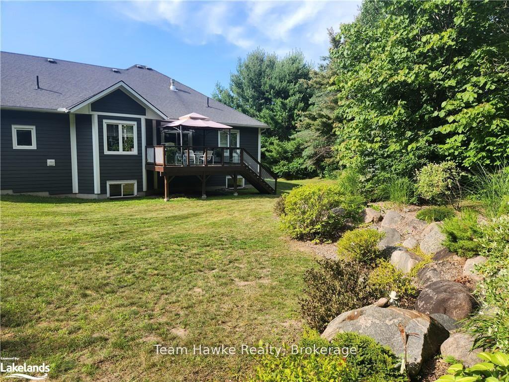 Photo 30 of 90 Windermere Circle, Tay, Rural Tay — HOMEH