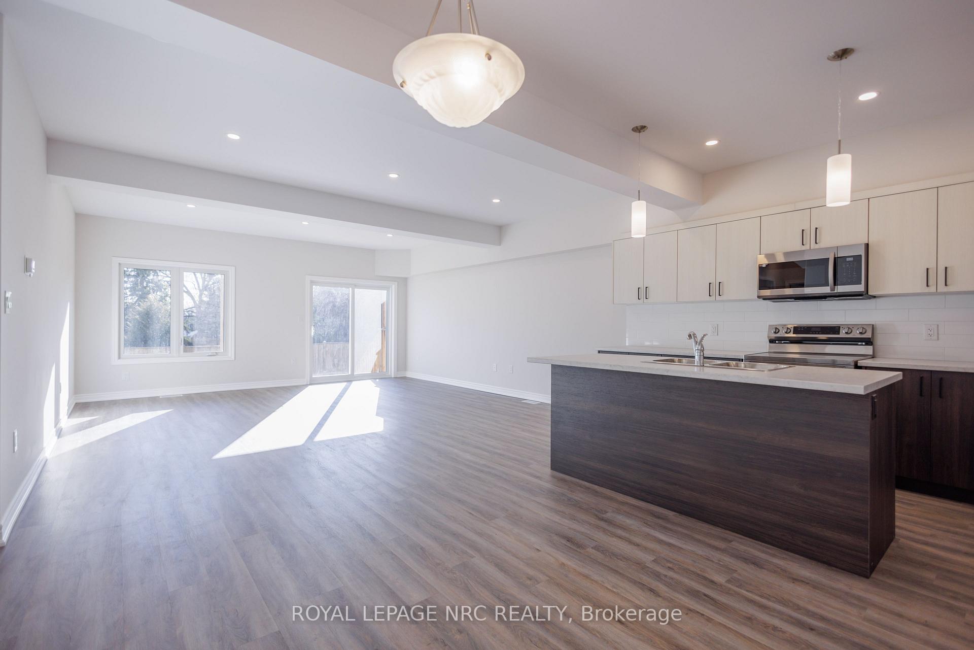 Photo 8 of Unit 1A, 41 St Davids, Thorold, Thorold Downtown — HOMEH