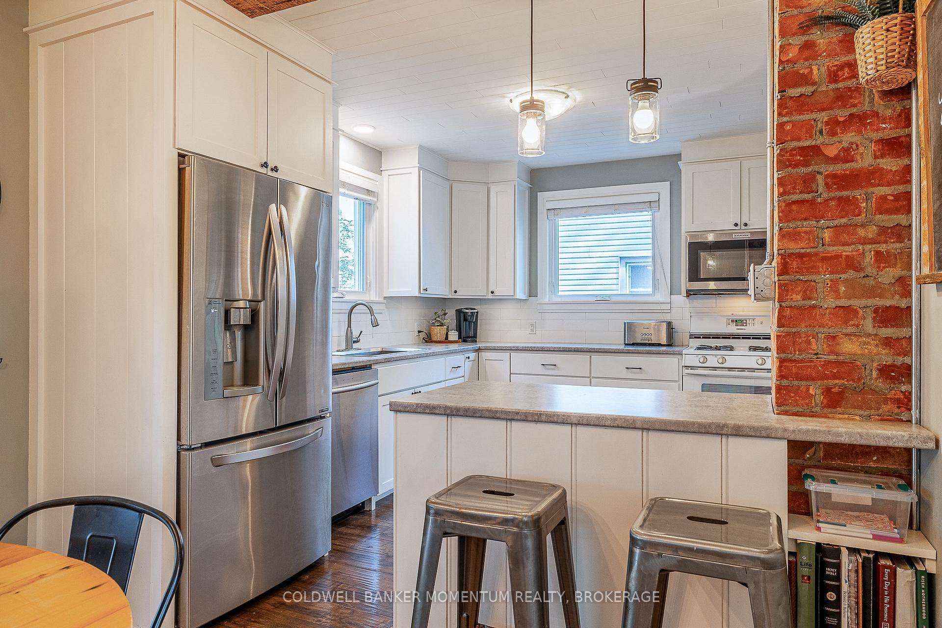 Photo 15 of 21 Carleton Street S, Thorold, Thorold Downtown — HOMEH
