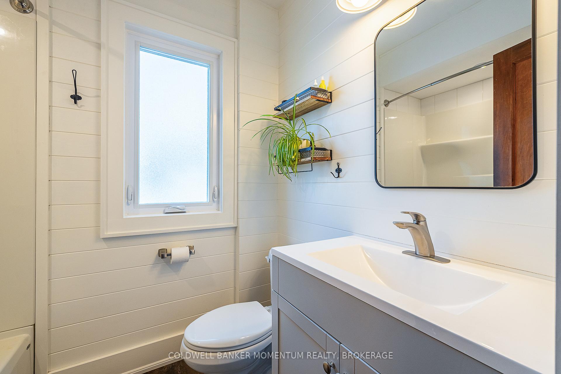 Photo 23 of 21 Carleton Street S, Thorold, Thorold Downtown — HOMEH