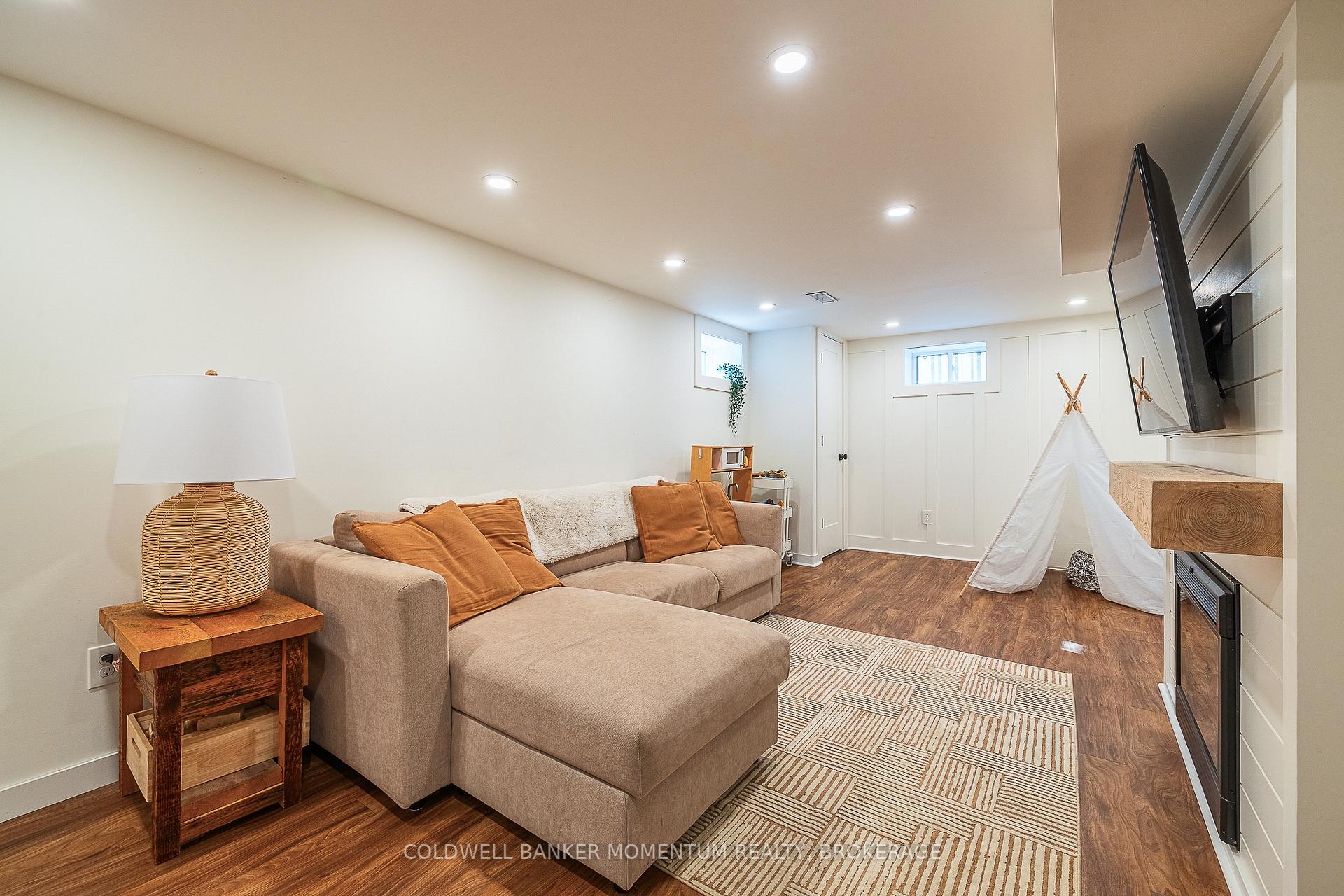 Photo 27 of 21 Carleton Street S, Thorold, Thorold Downtown — HOMEH