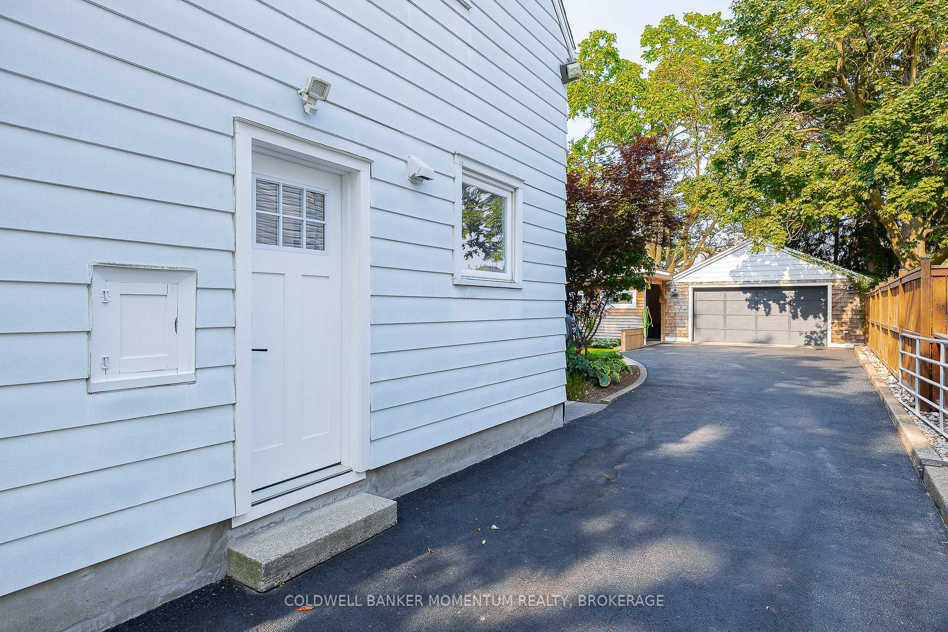 Photo 32 of 21 Carleton Street S, Thorold, Thorold Downtown — HOMEH