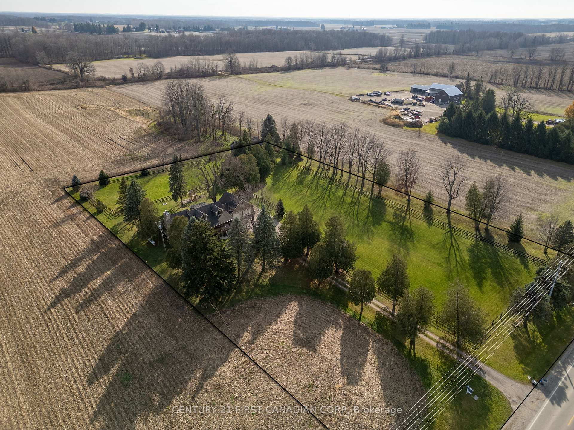 Photo 4 of 7967 Glendon Drive, Strathroy-Caradoc, Rural Strathroy-Caradoc — HOMEH