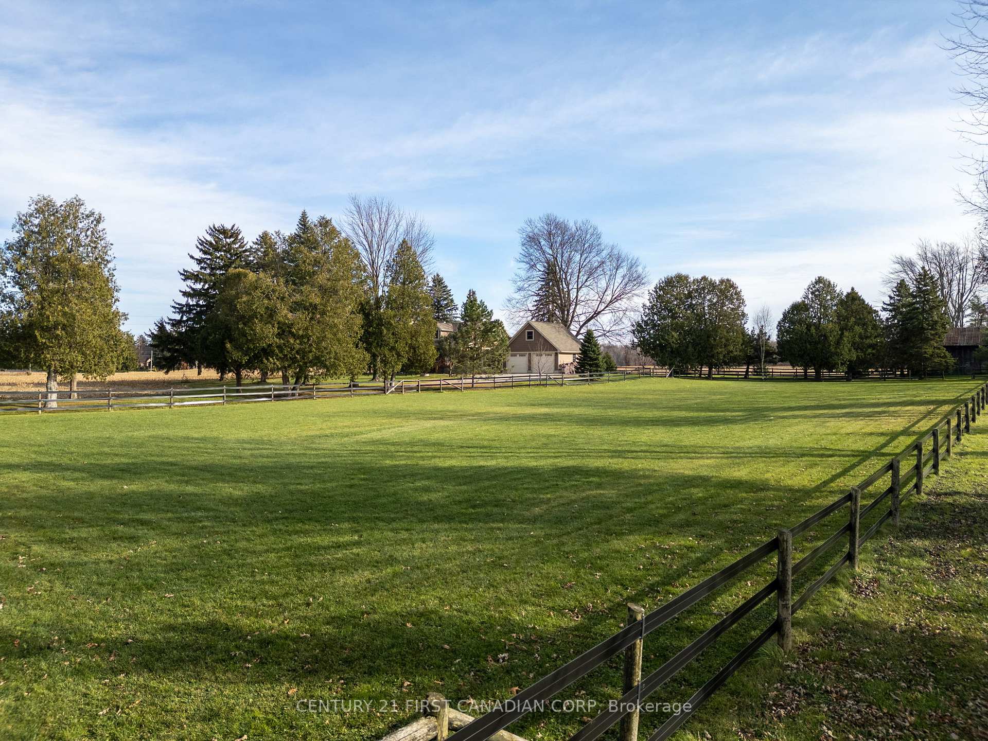 Photo 6 of 7967 Glendon Drive, Strathroy-Caradoc, Rural Strathroy-Caradoc — HOMEH