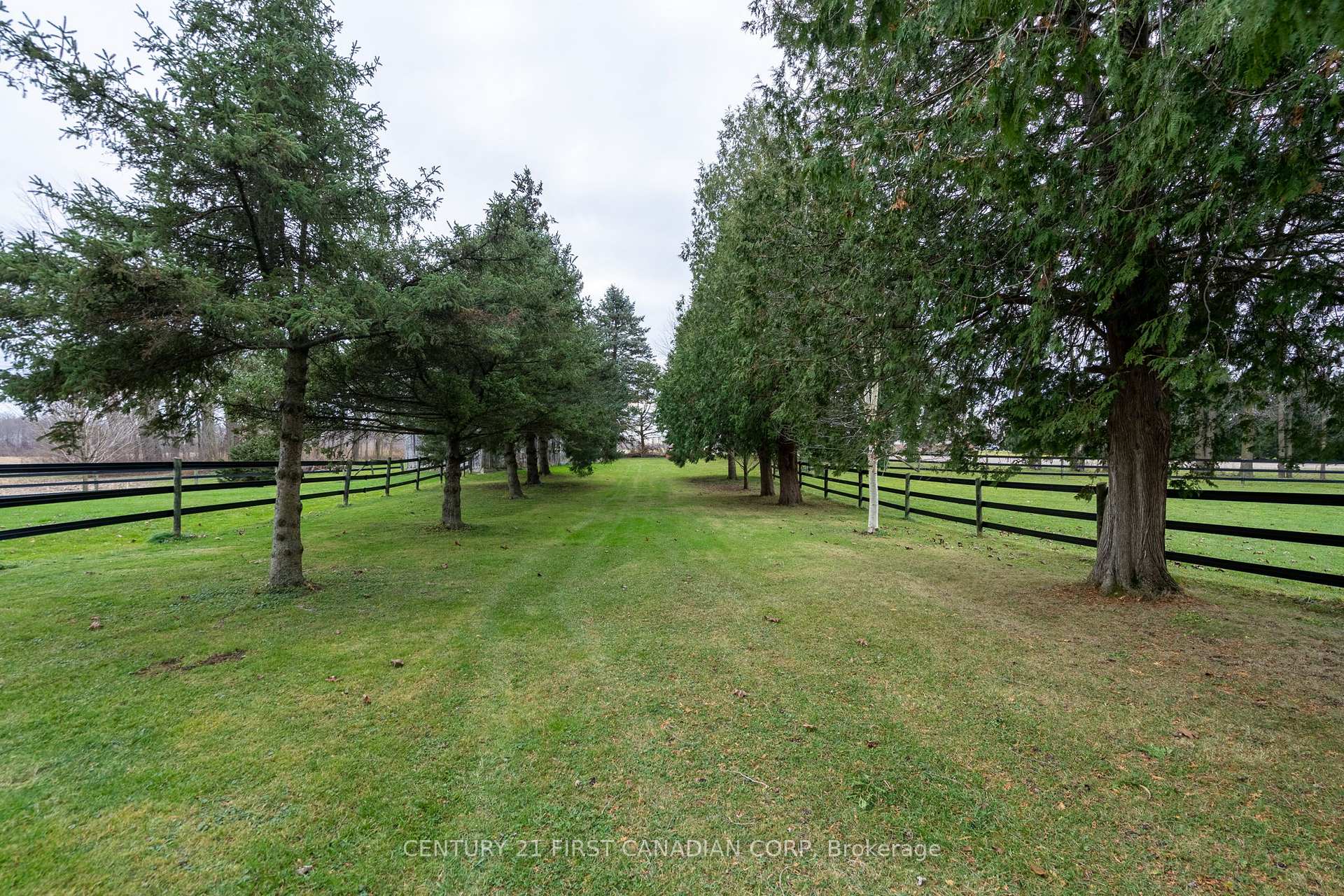 Photo 29 of 7967 Glendon Drive, Strathroy-Caradoc, Rural Strathroy-Caradoc — HOMEH