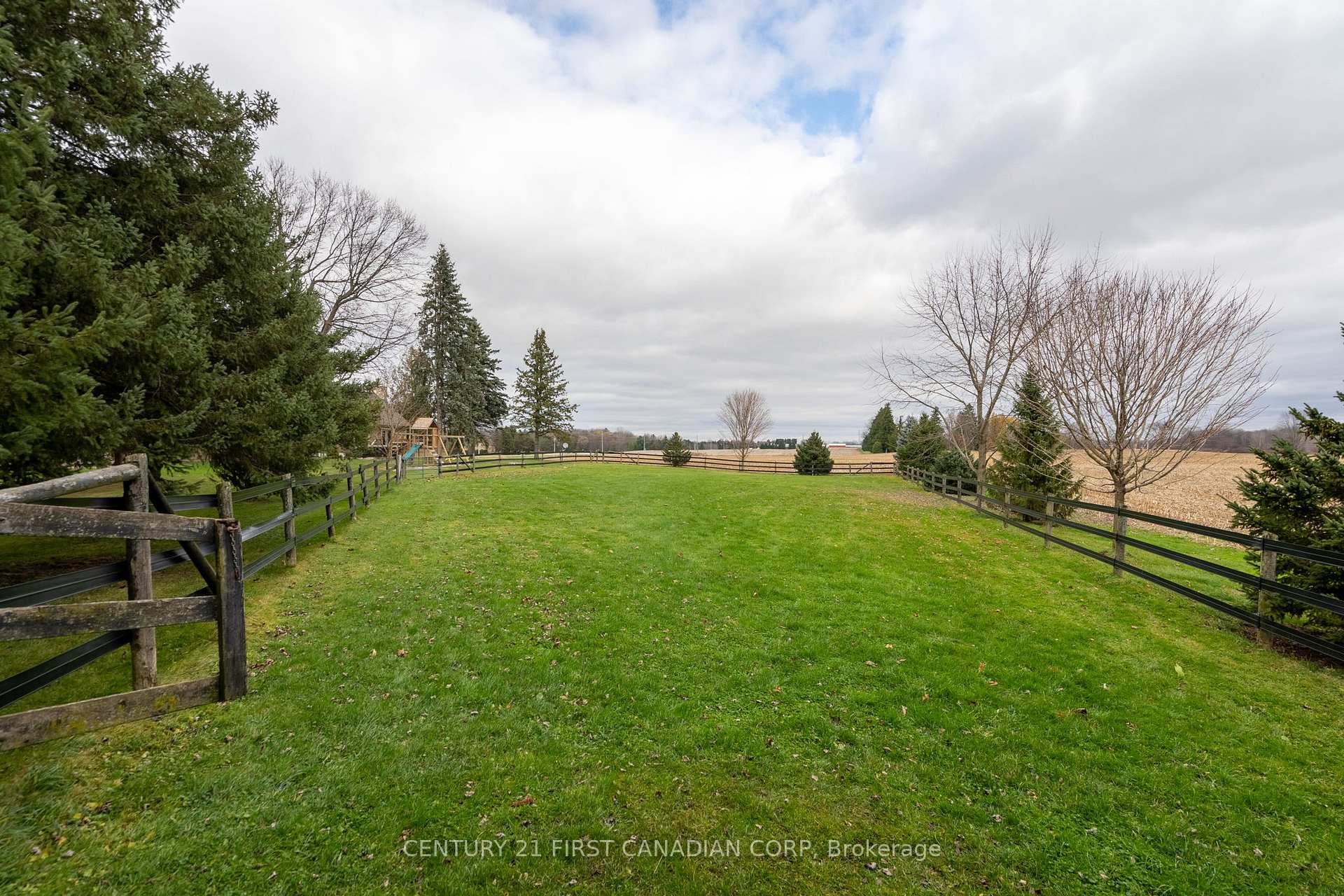 Photo 30 of 7967 Glendon Drive, Strathroy-Caradoc, Rural Strathroy-Caradoc — HOMEH