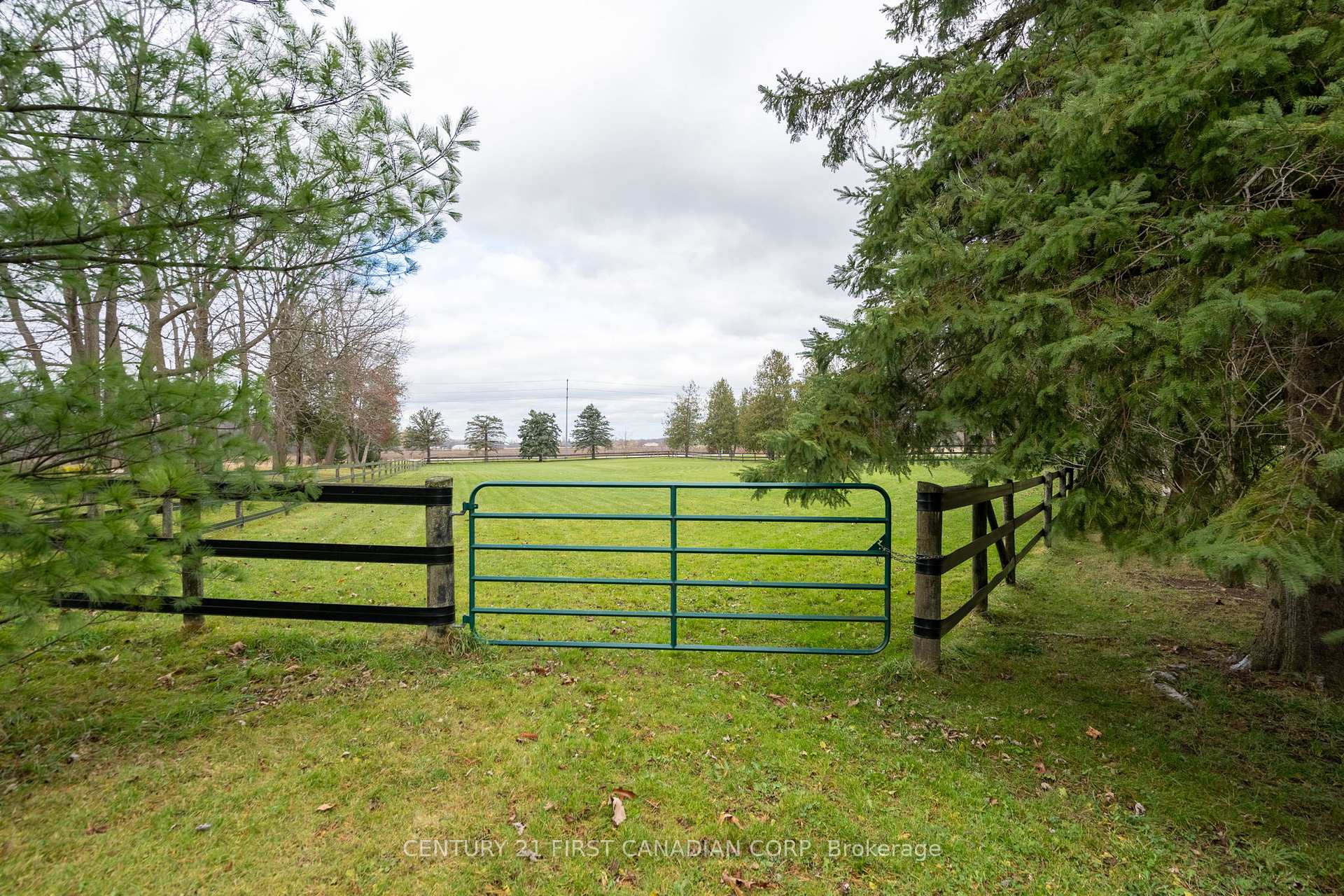 Photo 33 of 7967 Glendon Drive, Strathroy-Caradoc, Rural Strathroy-Caradoc — HOMEH