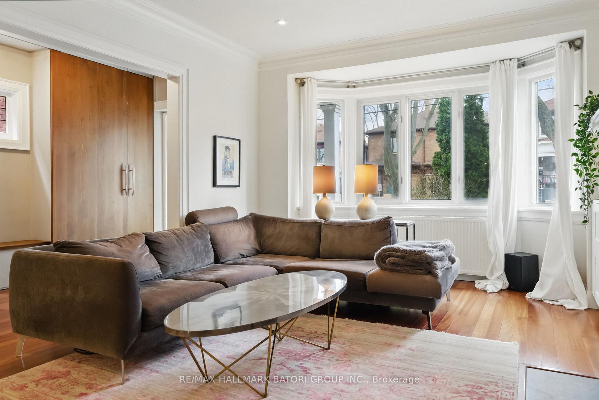Photo 5 of 236 Castlefield Avenue, Toronto, Yonge-Eglinton — HOMEH
