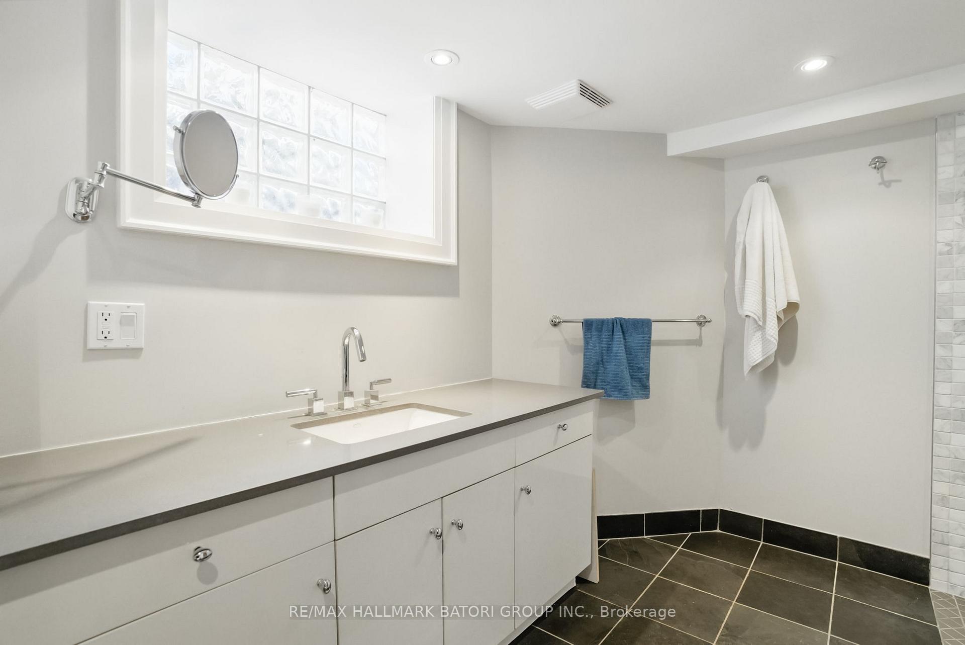 Photo 21 of 236 Castlefield Avenue, Toronto, Yonge-Eglinton — HOMEH