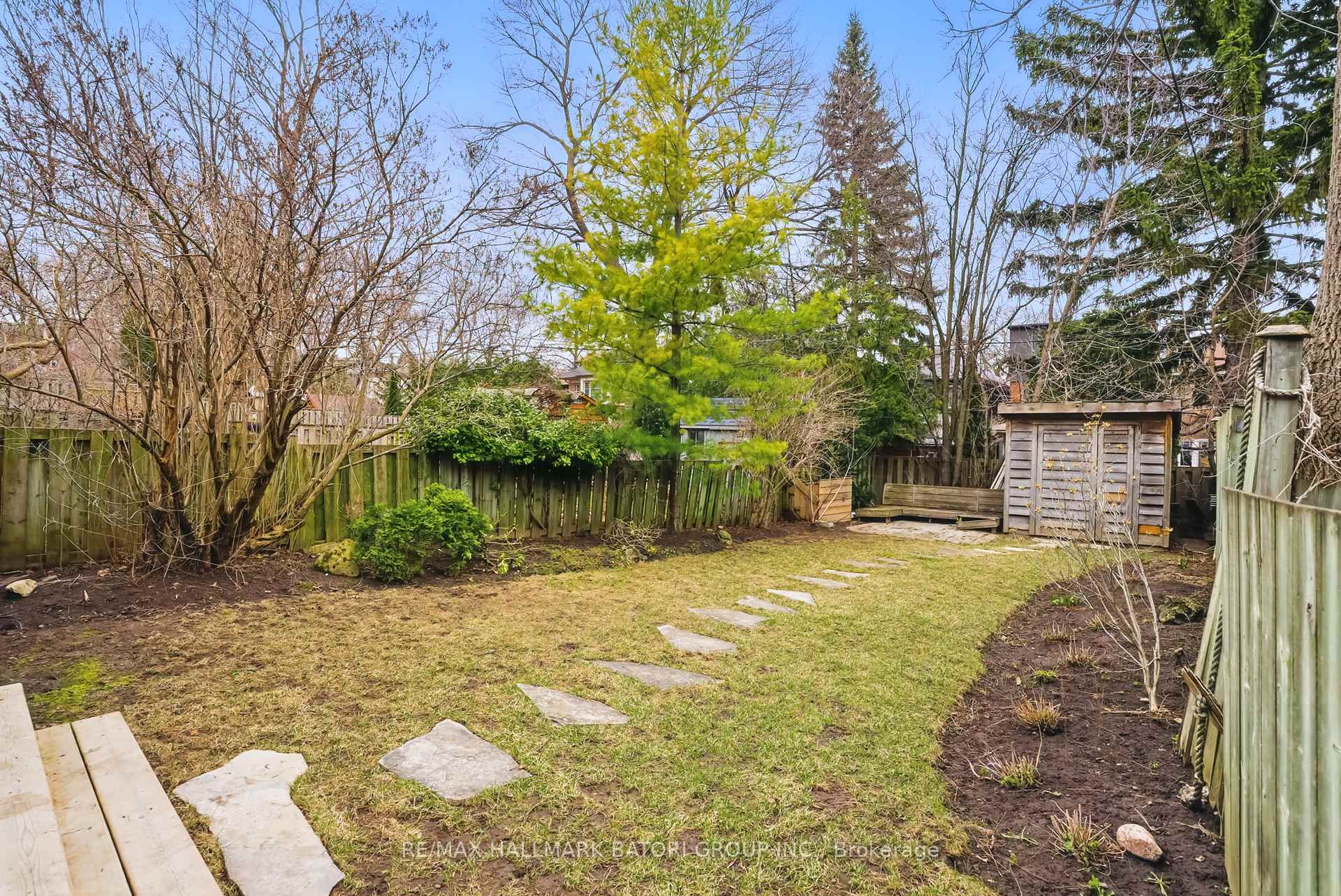 Photo 25 of 236 Castlefield Avenue, Toronto, Yonge-Eglinton — HOMEH